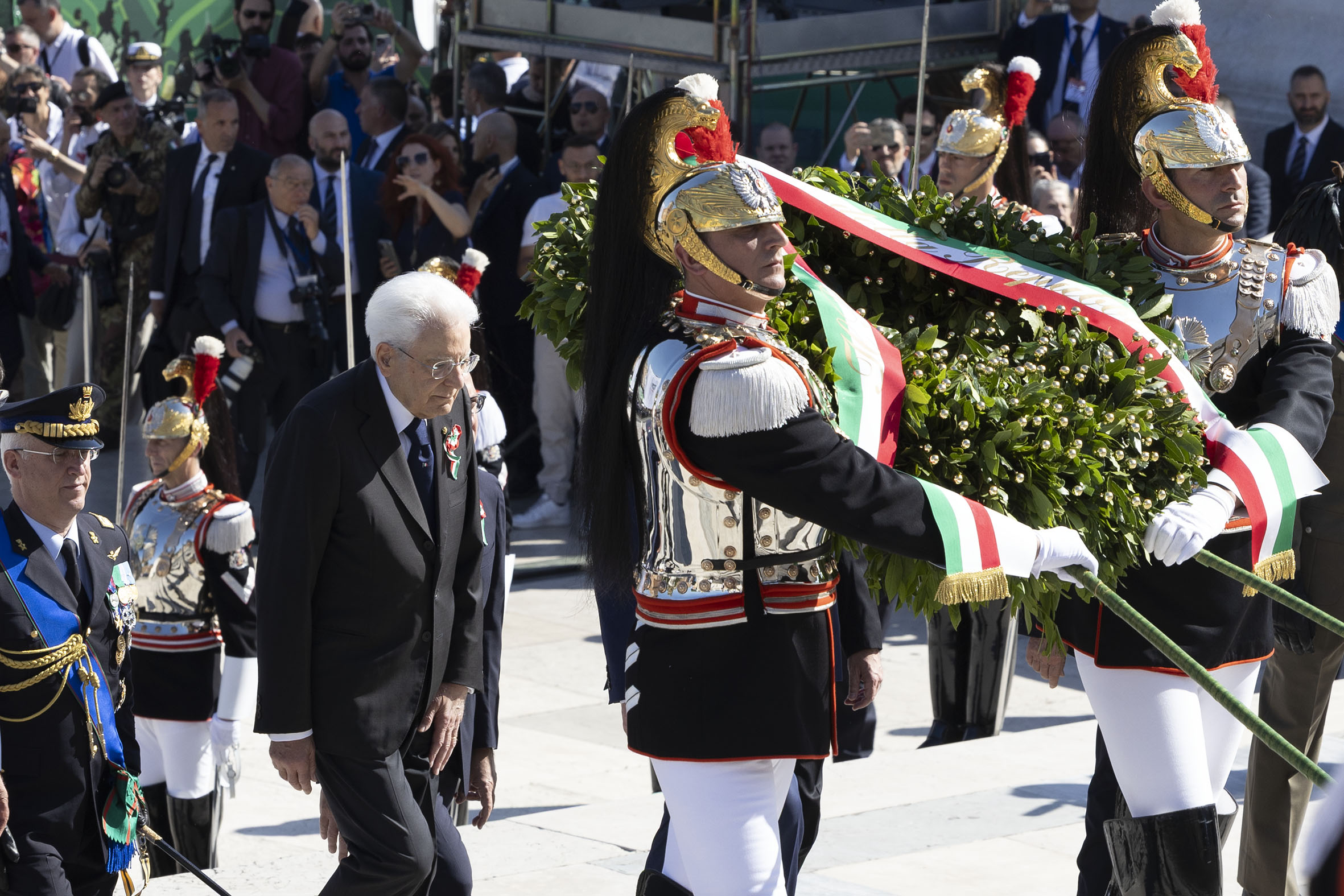 2 June, Mattarella: ‘Commitment of armed forces more important than ever for security’