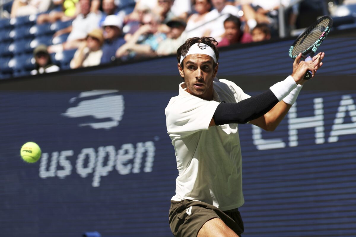 US Open, Musetti reaches the round of 16: Cobolli retires in the third set