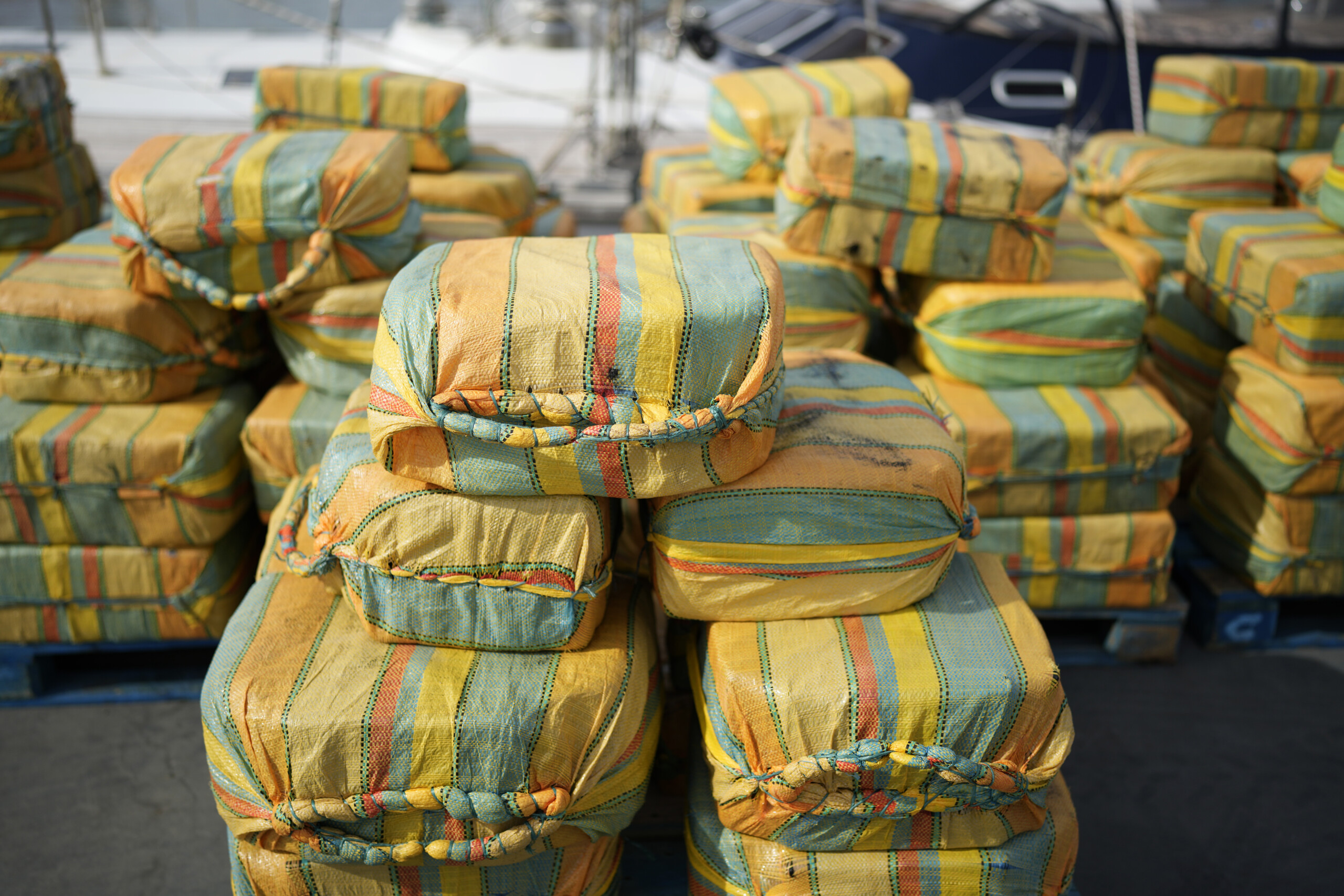 417 kg of cocaine seized in the port of Gioia Tauro