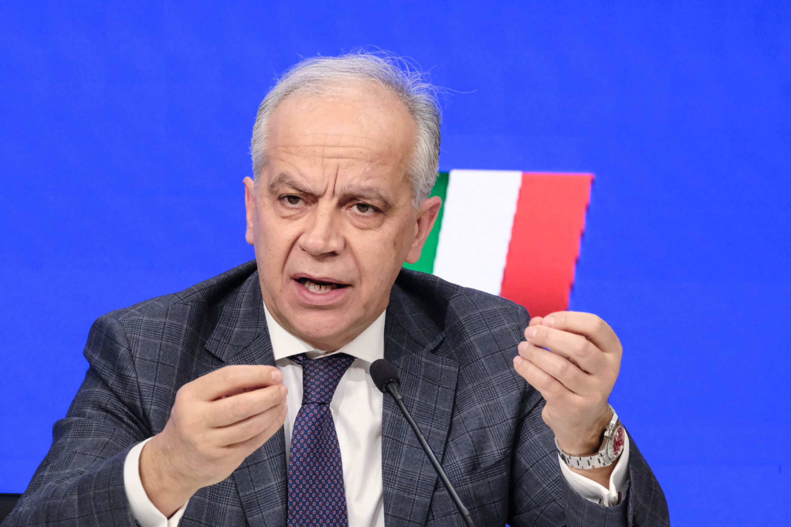 8 March, Piantedosi: ‘Best wishes to women committed to ensuring safety and legality’