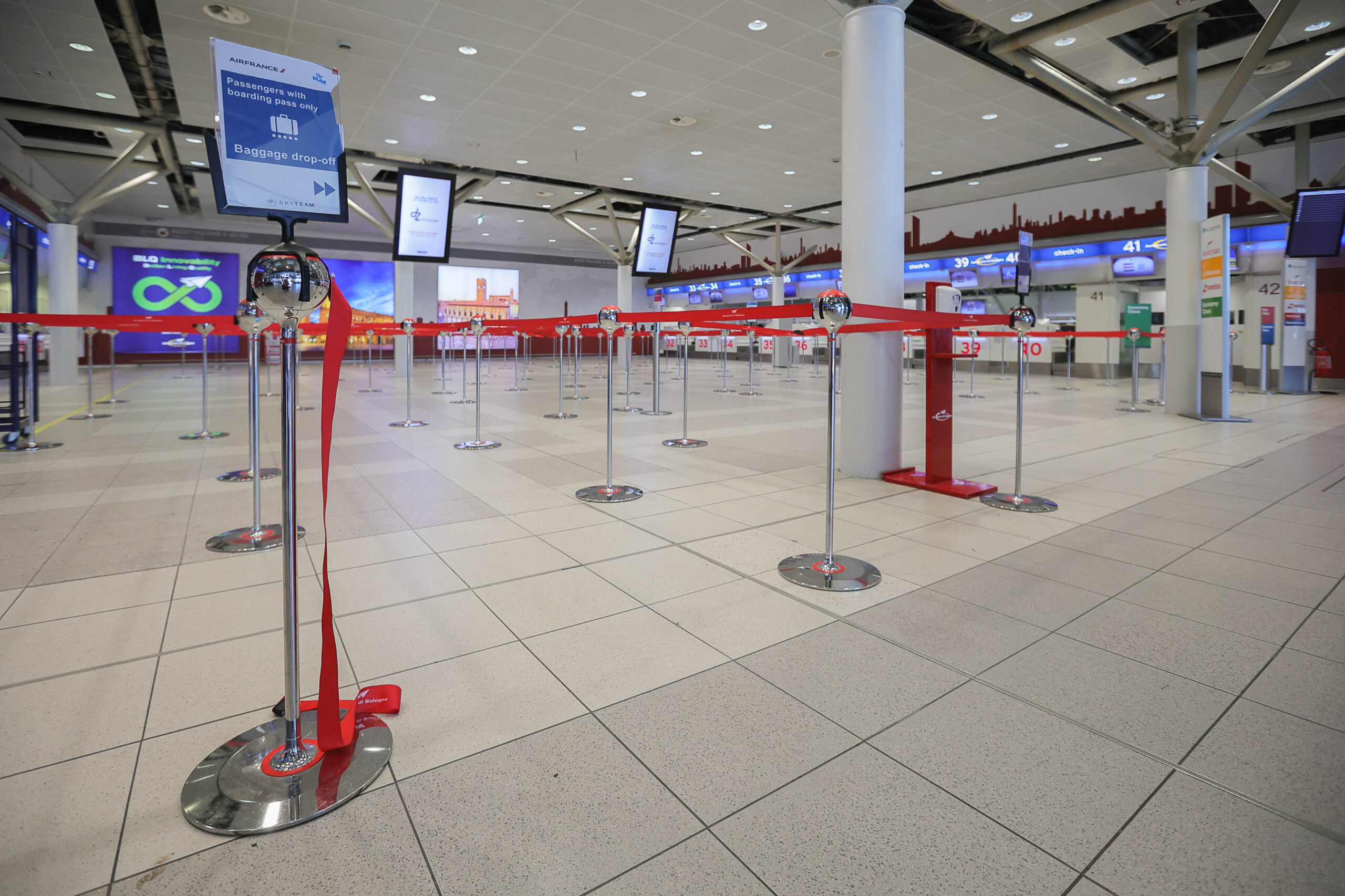 Air Transport: Agreement at EU Council on new passenger rules