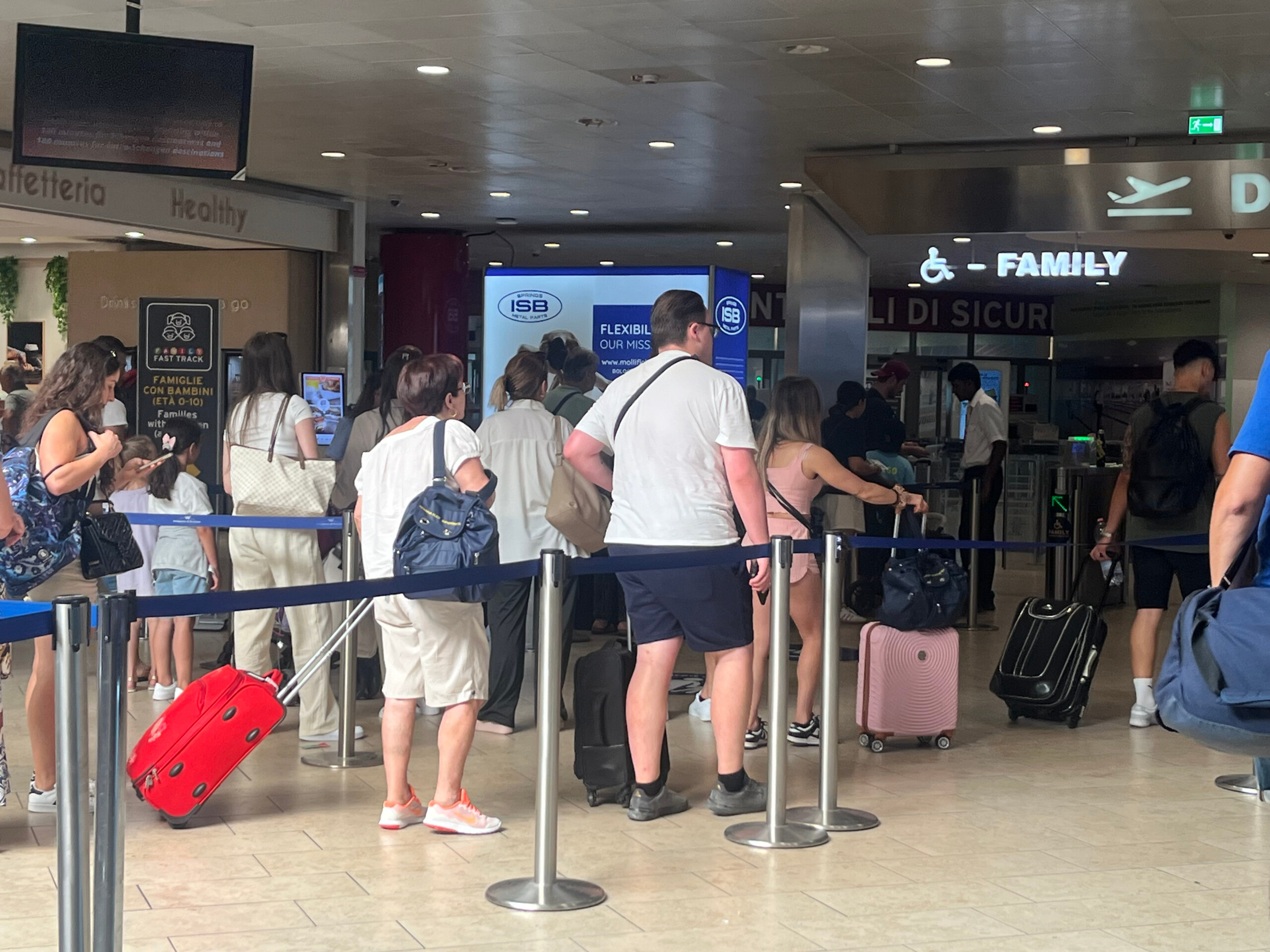 Air transport: EU Council agreement on new passenger rules Air transport: EU Council agreement on new passenger rules