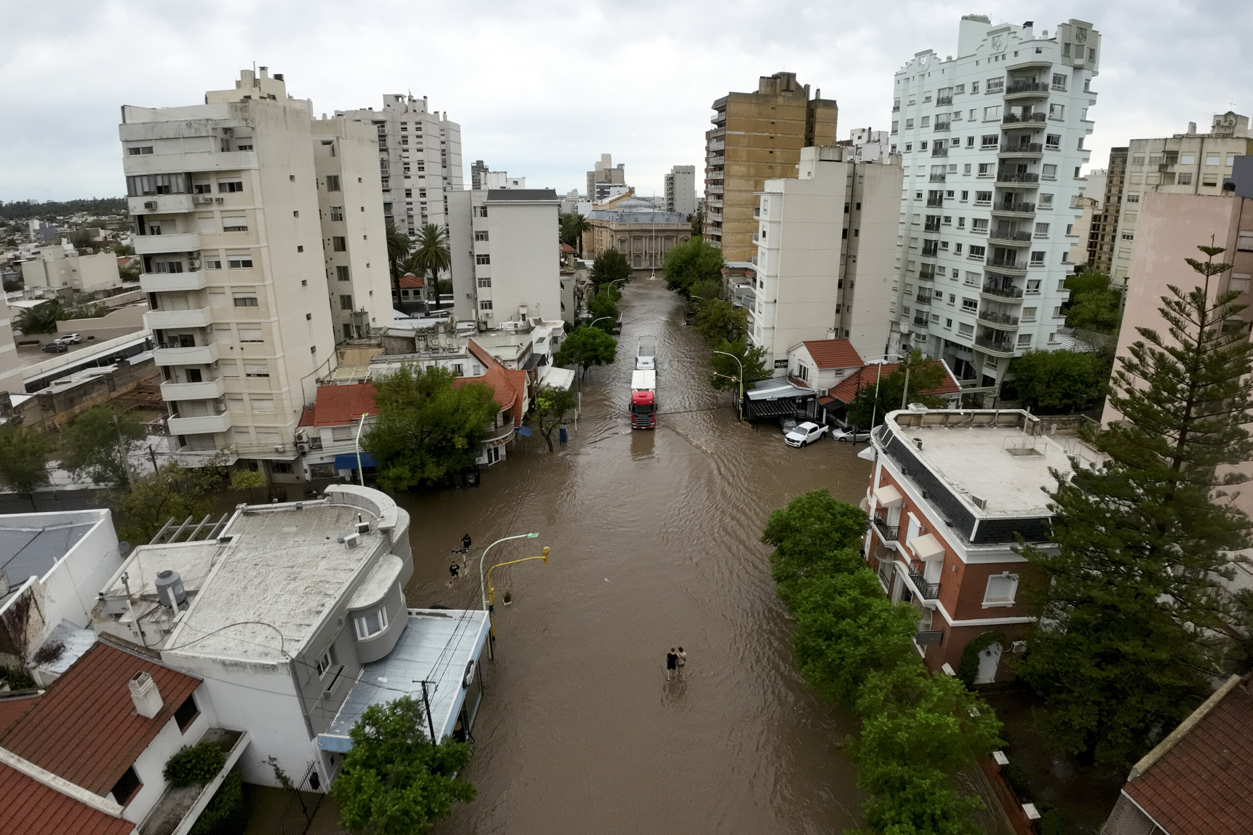 Argentina: three days of national mourning for storm victims