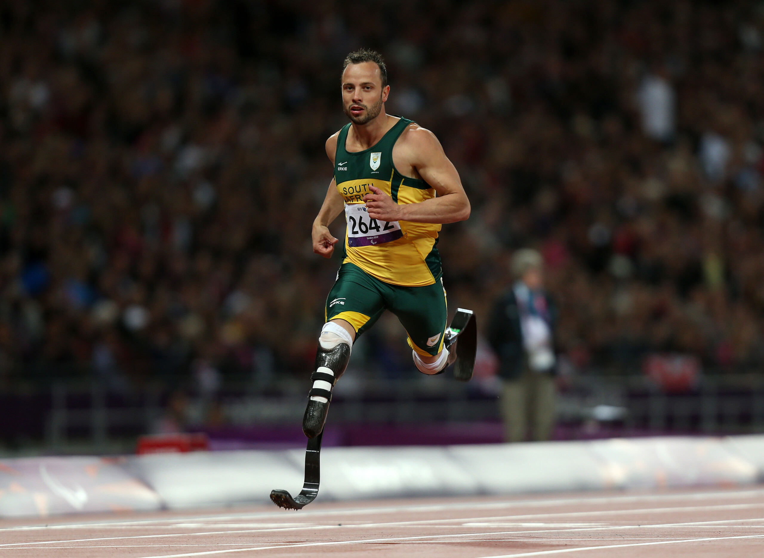 Athletics: Pistorius returns to competition, competing in Ironman