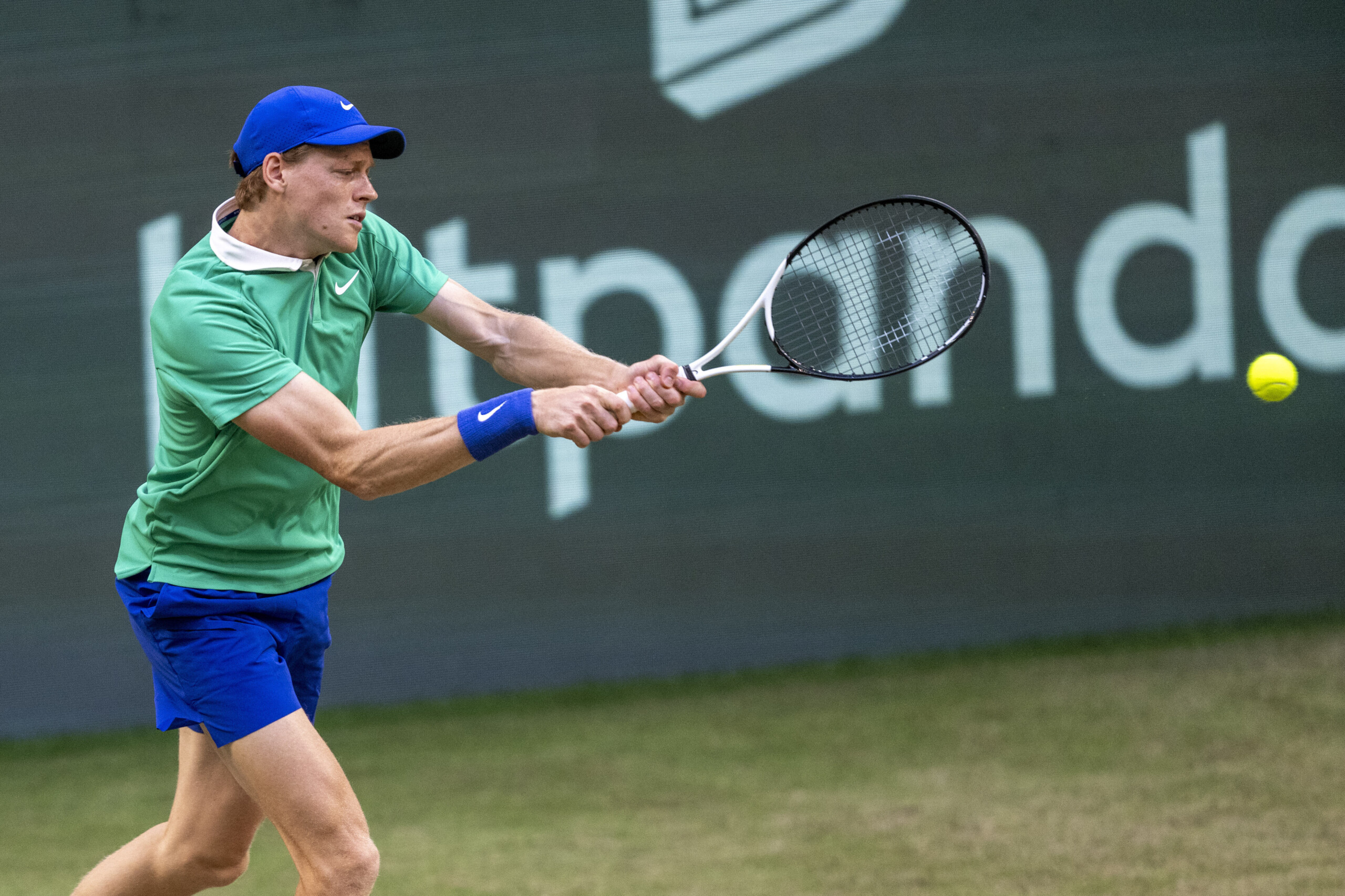 ATP Halle, Sinner knocked out in the round of 16 by Bublik