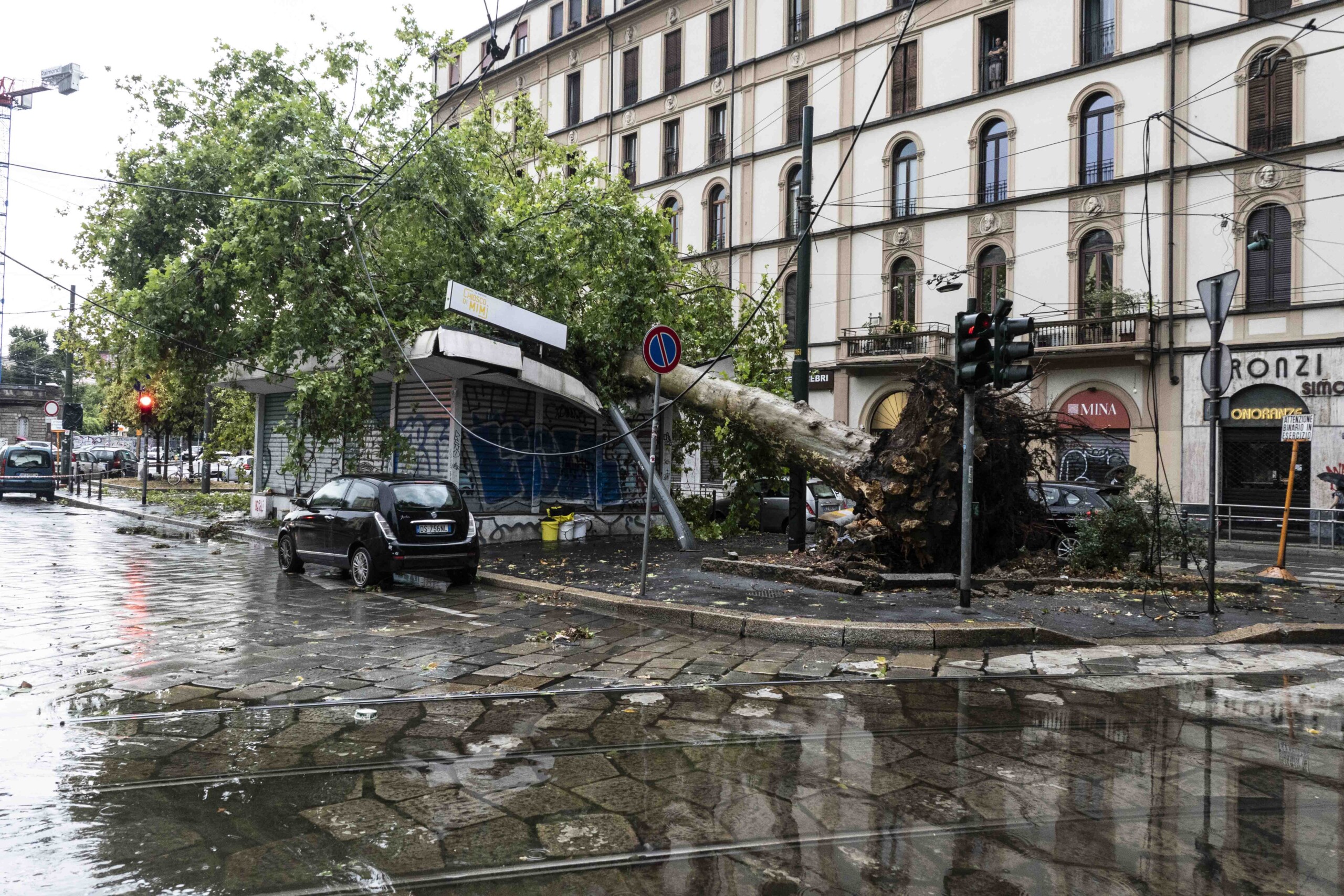 Bad weather: over 500 fire brigade interventions in Lombardy since yesterday