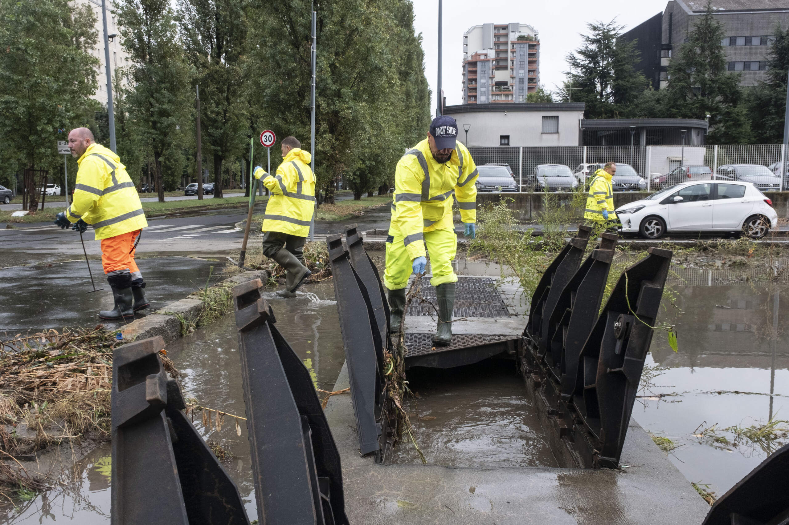 Bad weather: Seveso River overflows in Brianza, 15 people evacuated in Lentate