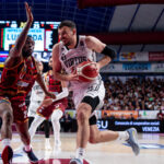 Basketball playoffs, Venice beats Virtus Bologna and ties the series 2-2