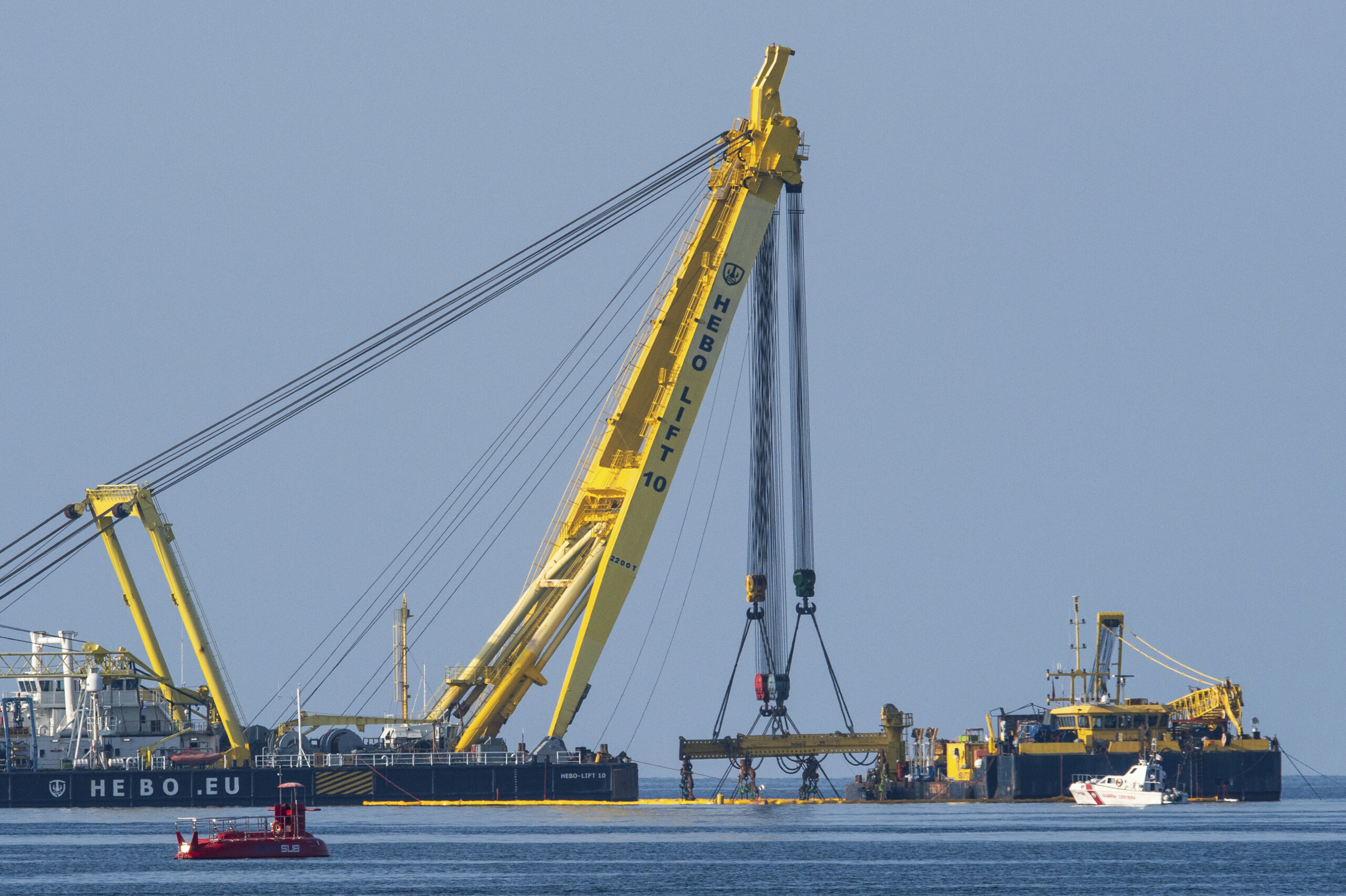 Bayesian: hull out of the water, investigations begin