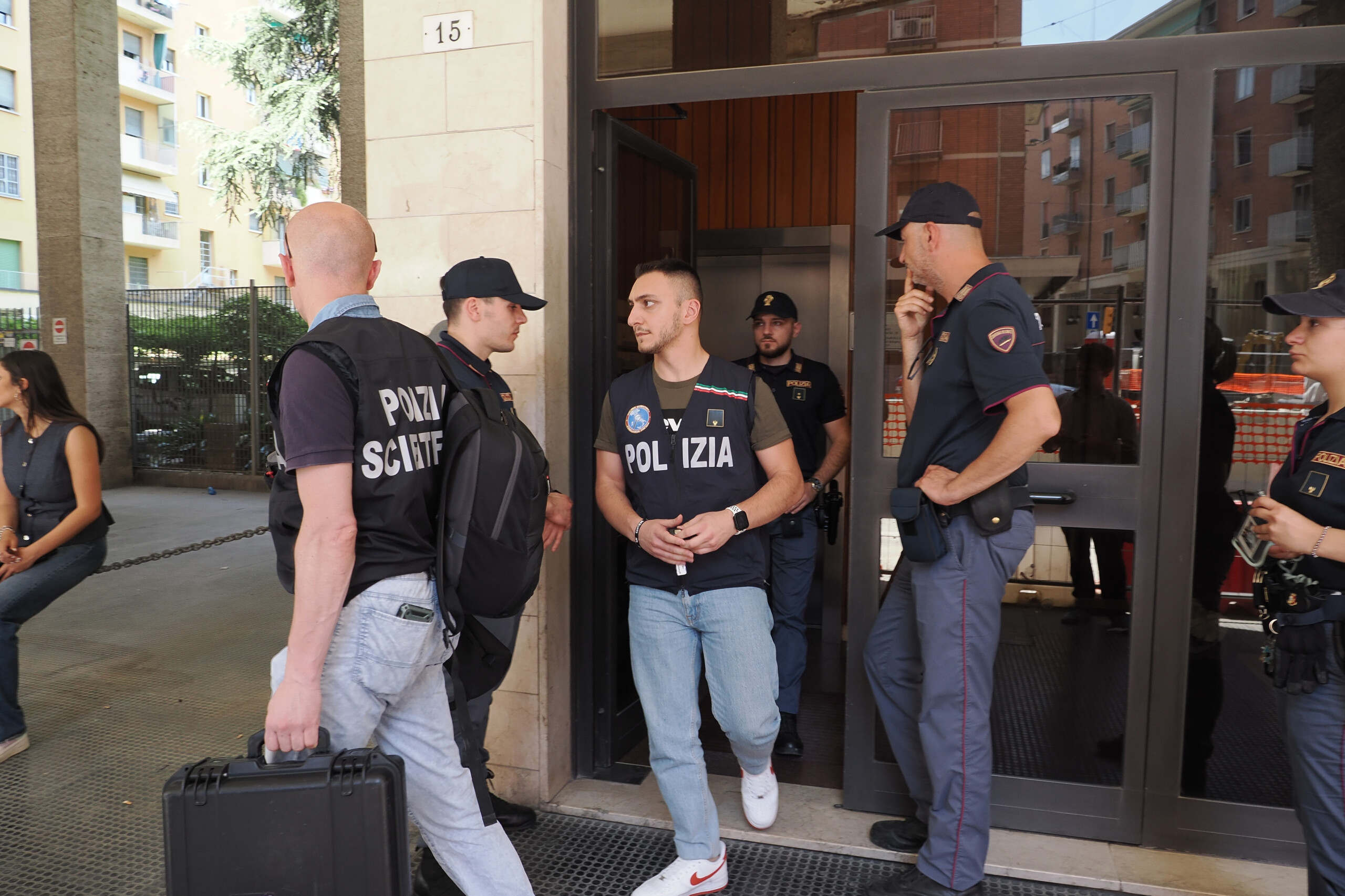 Bologna, flatmate of murdered couple arrested in Barcelona Bologna, flatmate of murdered couple arrested in Barcelona