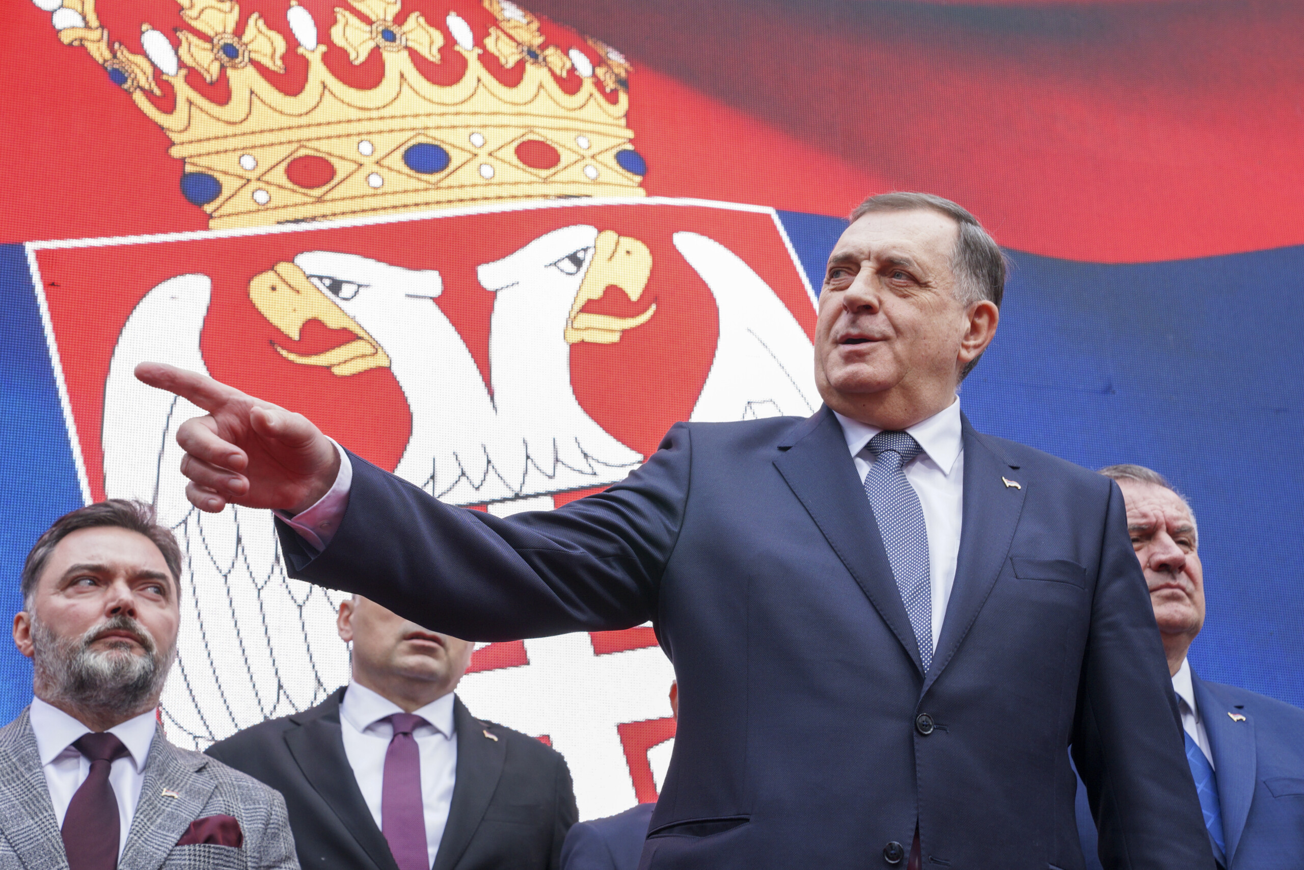 Bosnia, mandate of Serbian Republic President Dodik revoked