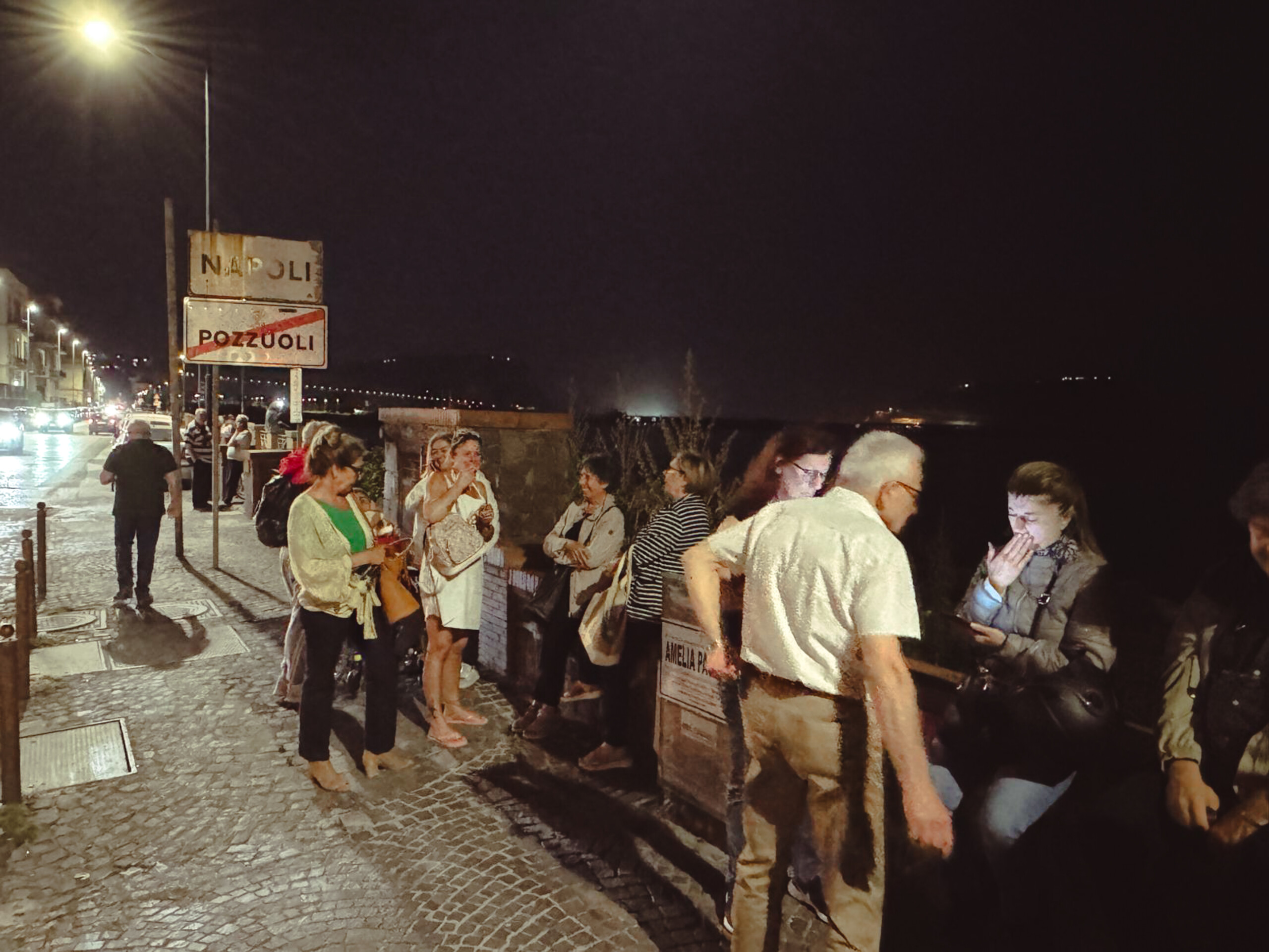 Campi Flegrei: New seismic swarm overnight, 3.0 magnitude tremor Campi Flegrei: New seismic swarm overnight, 3.0 magnitude tremor