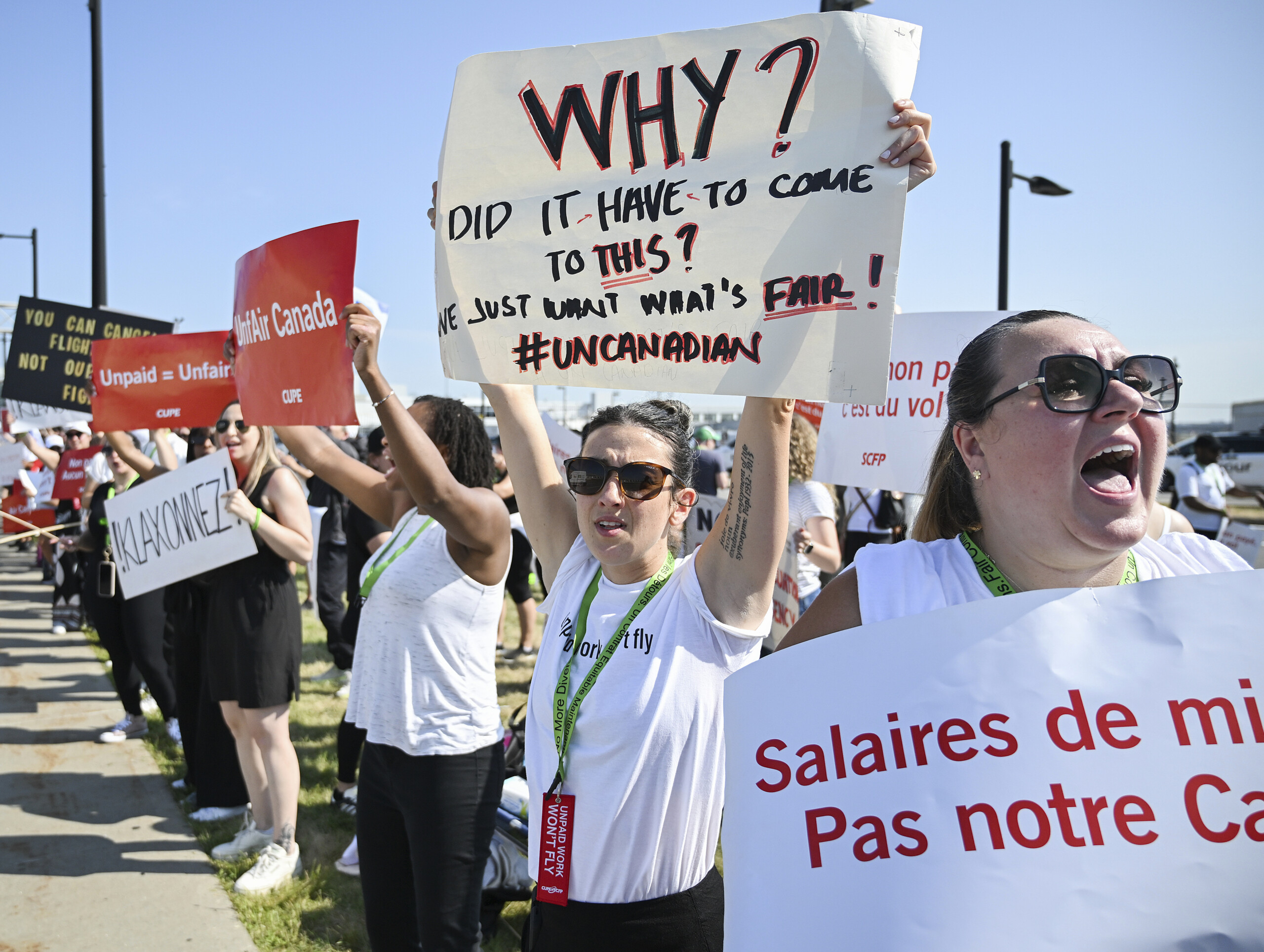 Canada: Government forces Air Canada and flight attendants' union into arbitration Canada: Government forces Air Canada and flight attendants' union into arbitration