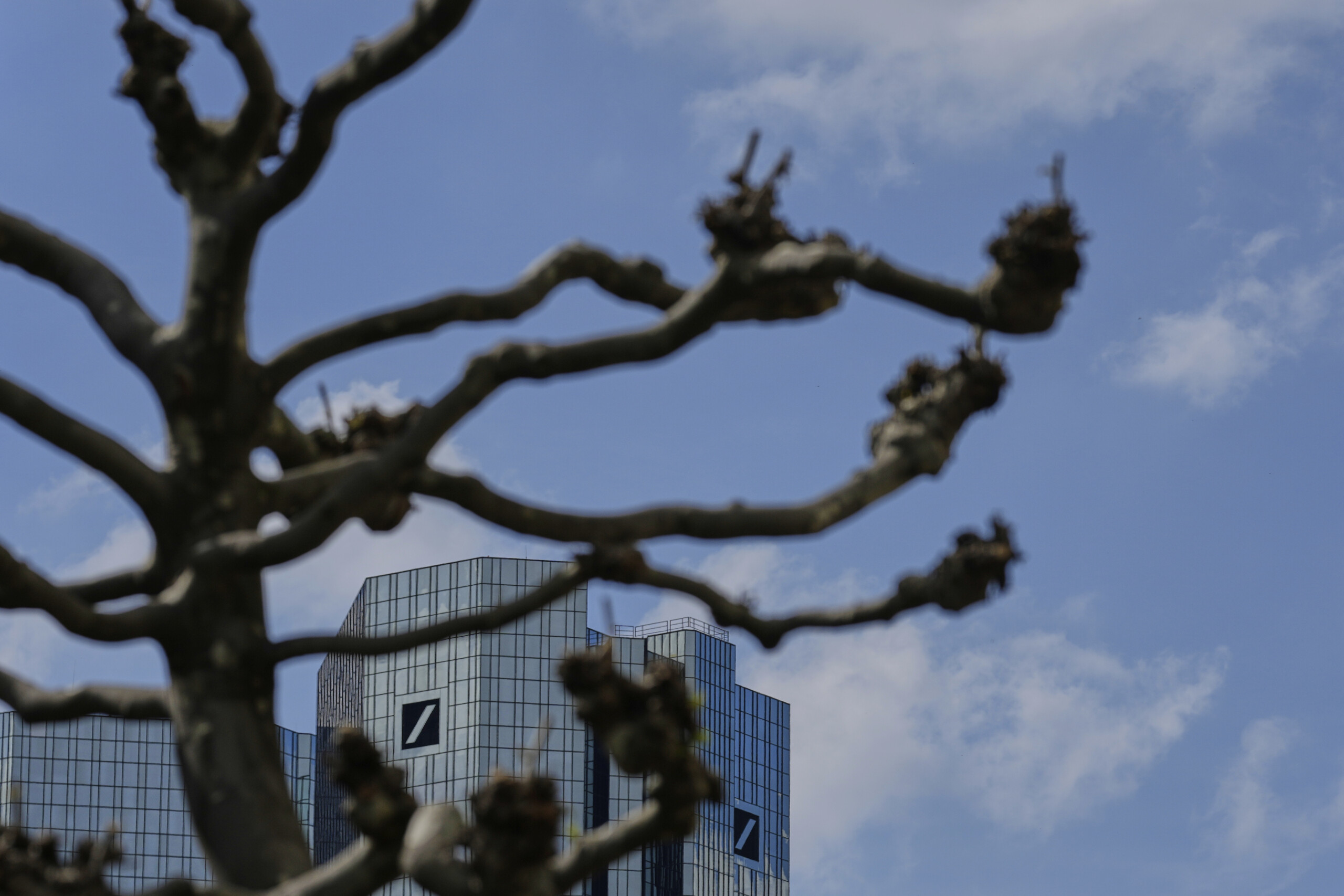 Caserta: five arrested in Bosnia-Herzegovina for robbing Deutsche Bank