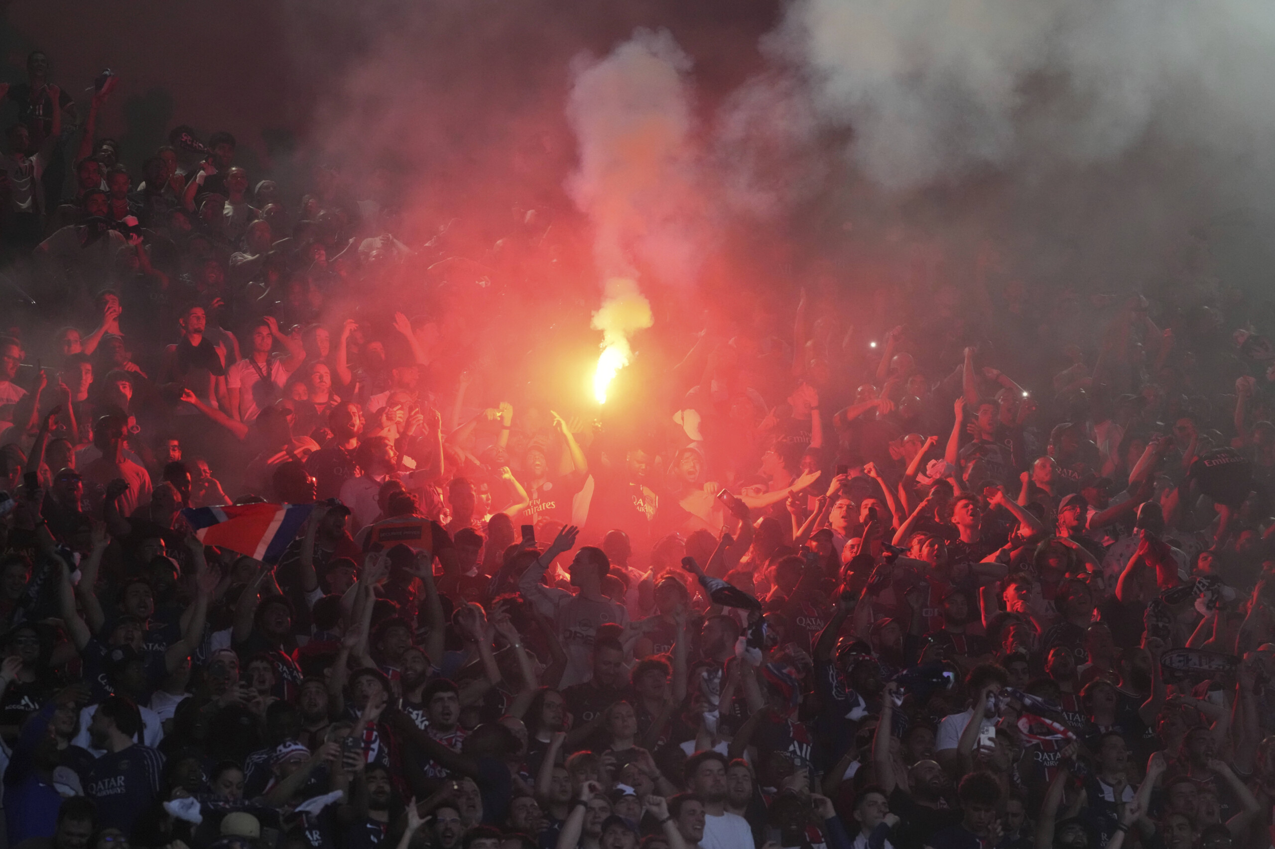 Champions League, arrests related to disturbances in Paris rise to at least 294 Champions League, arrests related to disturbances in Paris rise to at least 294