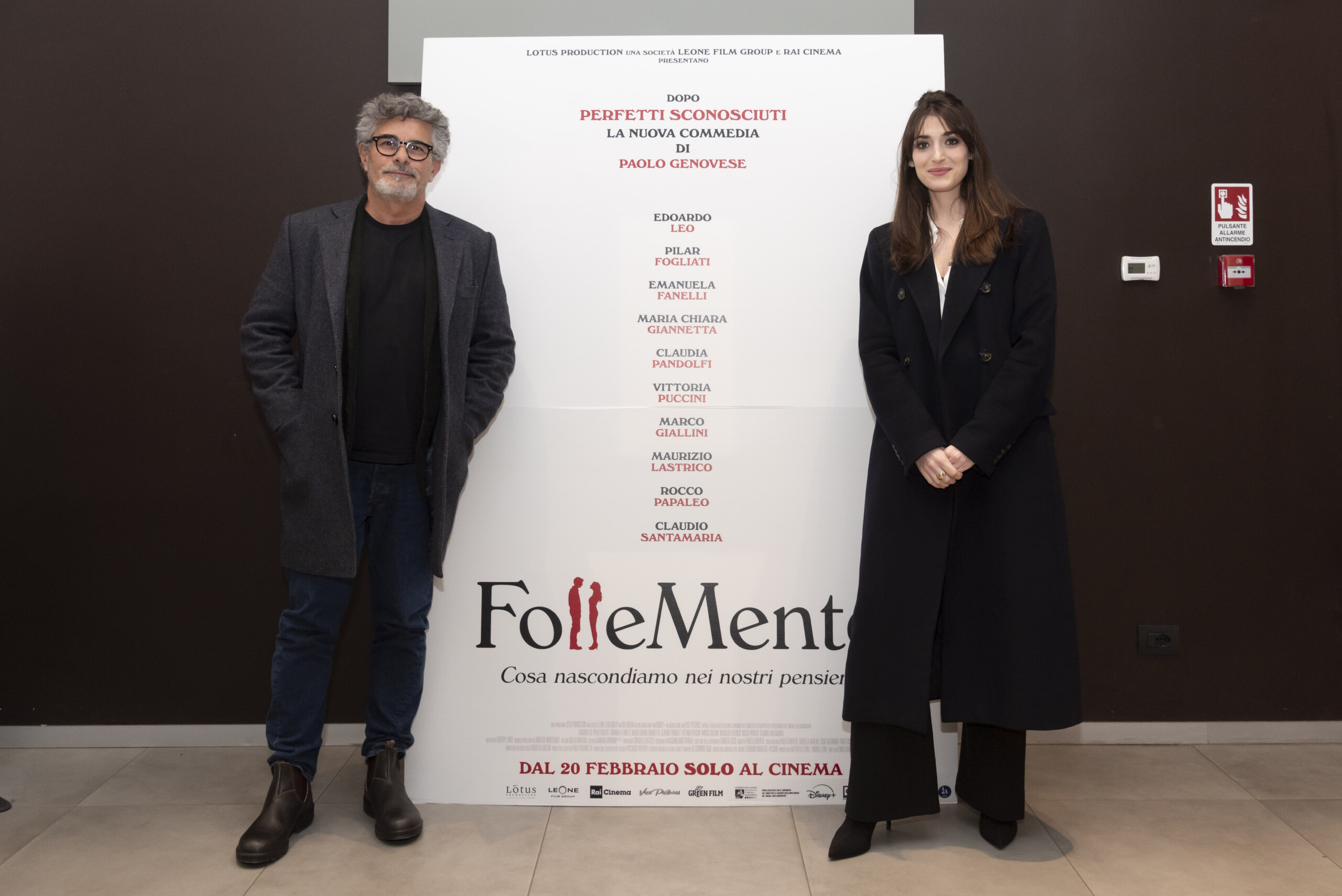 Cinema: Genovese surpasses himself, ‘FolleMente’ beats ‘Perfect strangers’ Cinema: Genovese surpasses himself, ‘FolleMente’ beats ‘Perfect strangers’