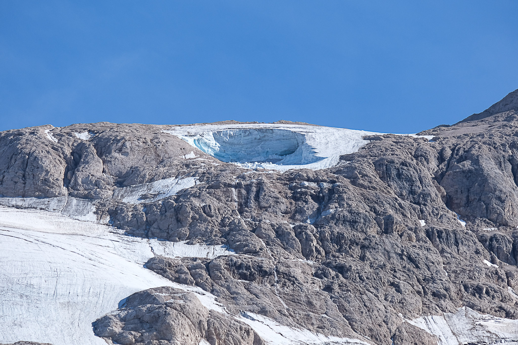 Climate: Legambiente, Marmolada and Adamello glaciers set to disappear Climate: Legambiente, Marmolada and Adamello glaciers set to disappear