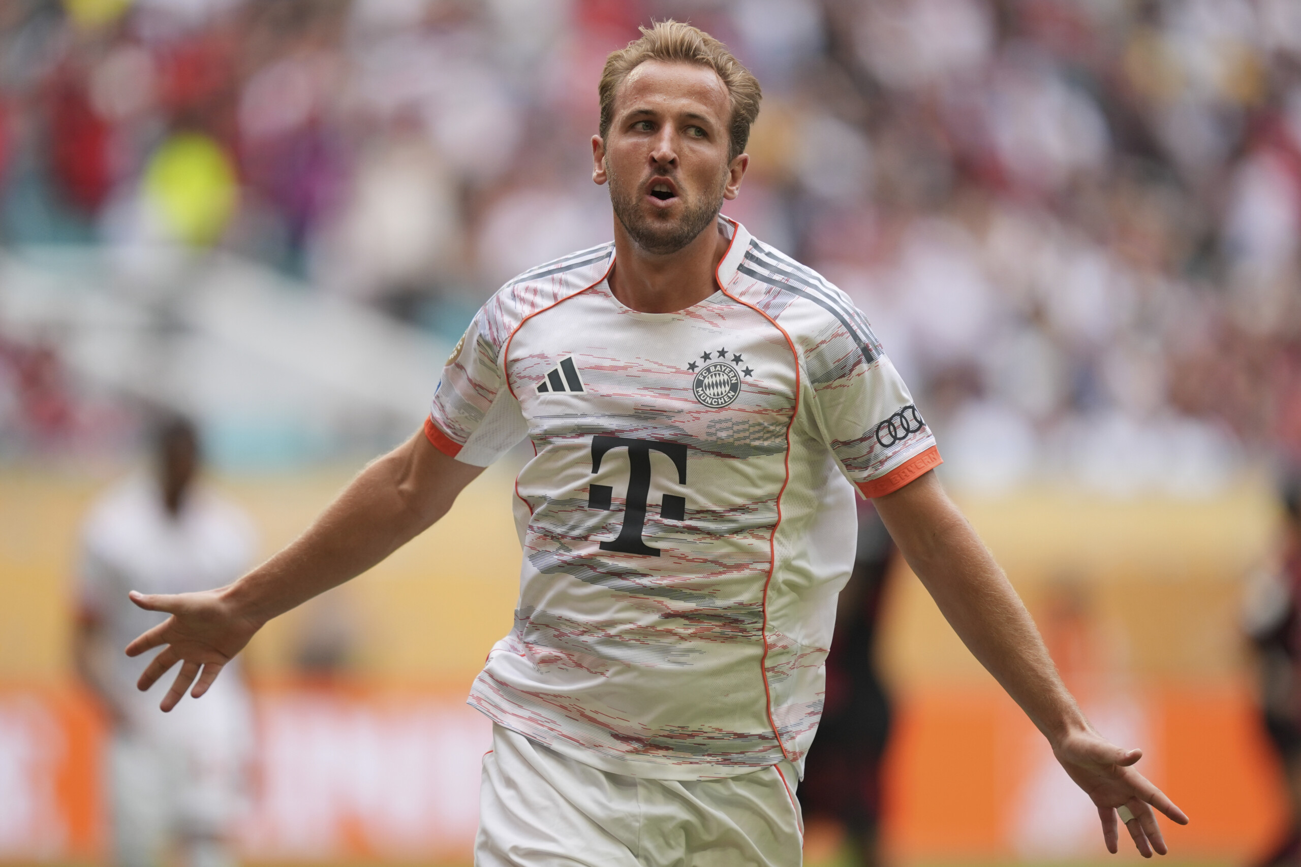 Club World Cup, Bayern Munich through to the quarter-finals: Flamengo defeated 4–2