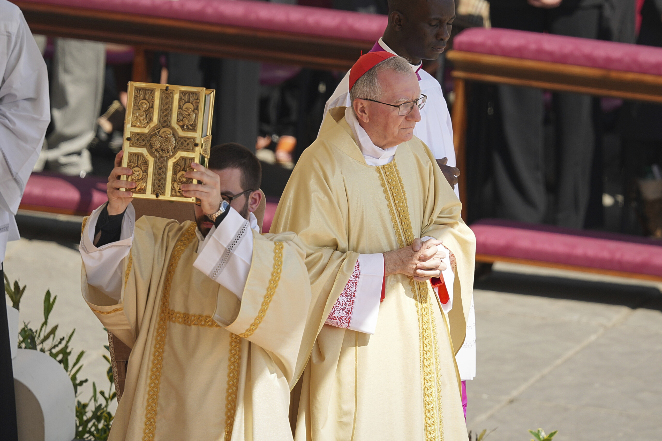 Conclave, Bruni: "No illness for Parolin" Conclave, Bruni: "No illness for Parolin"