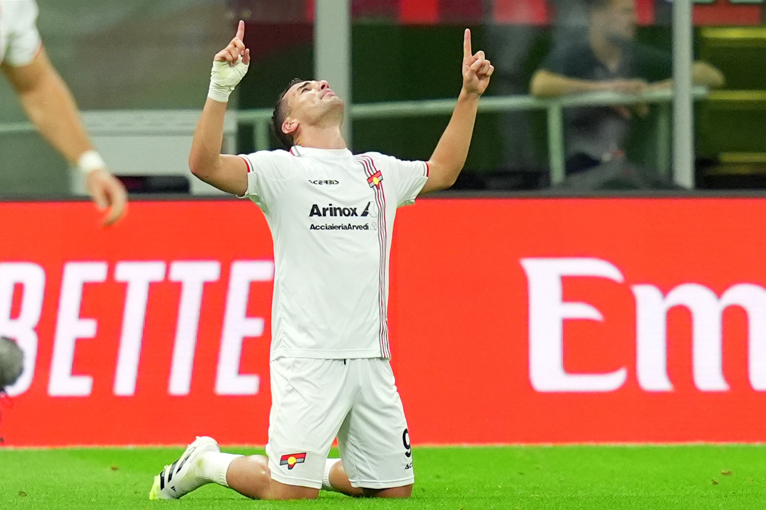 Cremonese wins at San Siro: 2-1 against Milan. Roma beats Bologna Cremonese wins at San Siro: 2-1 against Milan. Roma beats Bologna