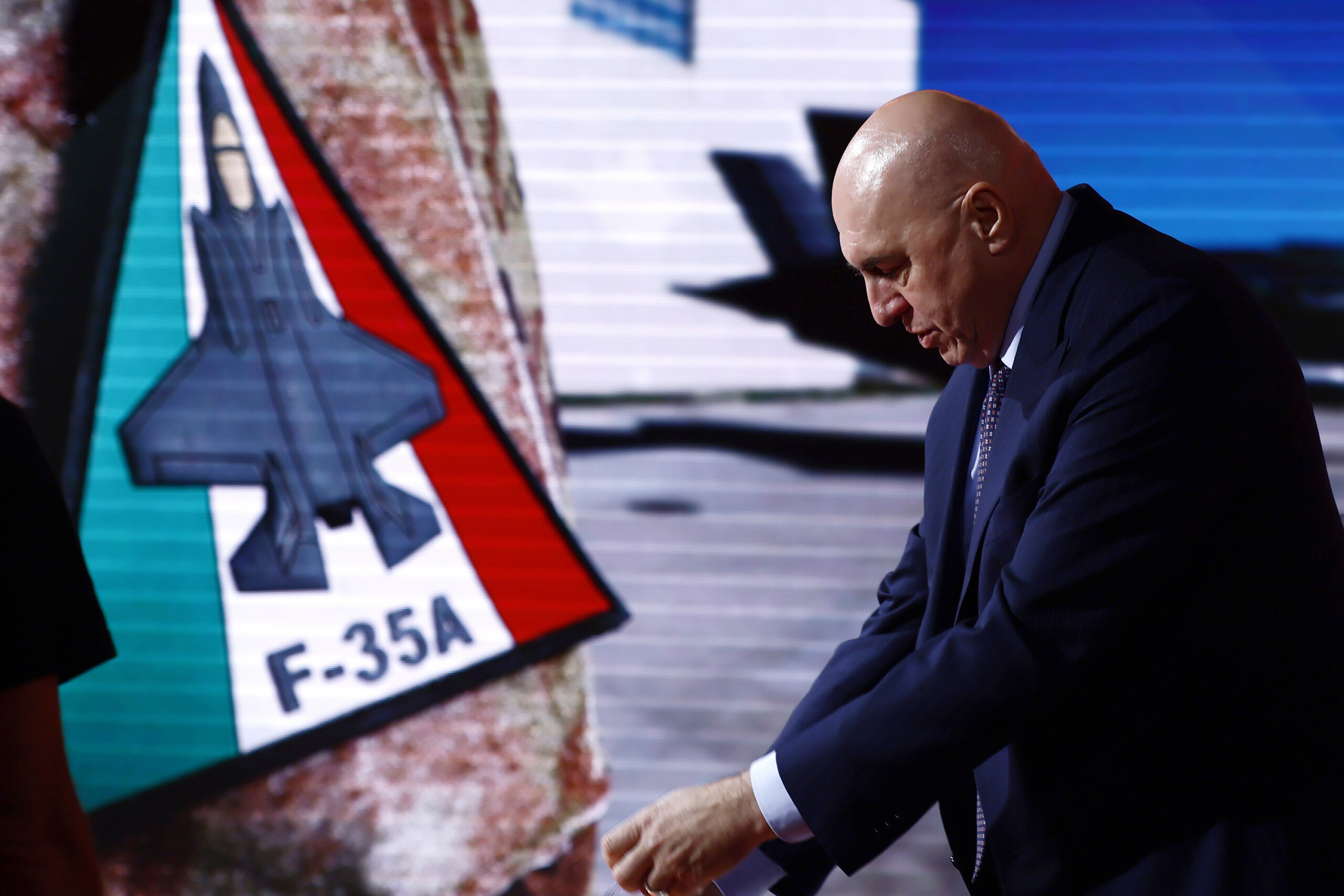 Crosetto: "Today everyone supports the army, but then opposes increased defense spending — we need consistency"