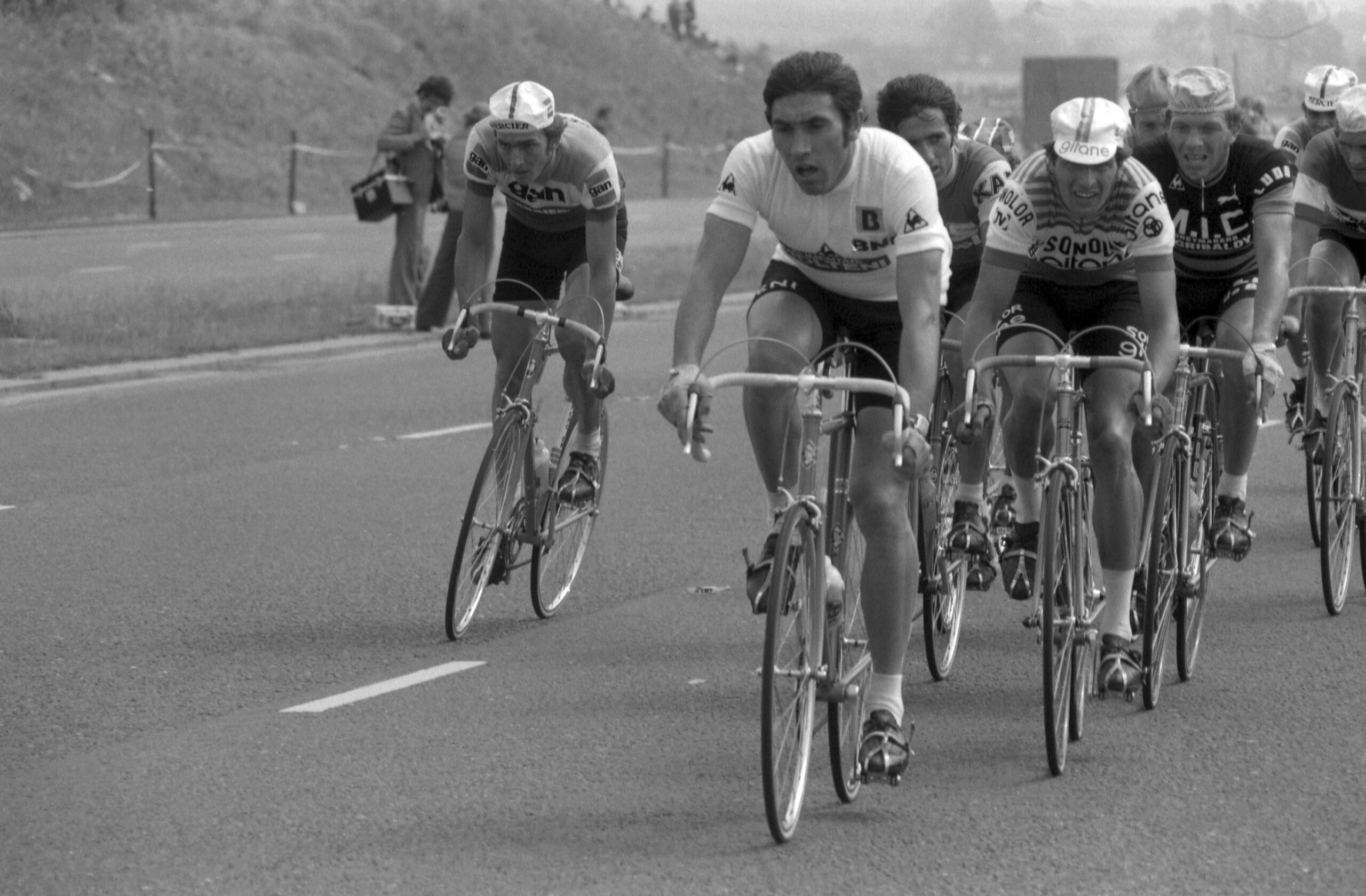 Cycling, Eddy Merckx: "They offered me money to throw the Giro" Cycling, Eddy Merckx: "They offered me money to throw the Giro"