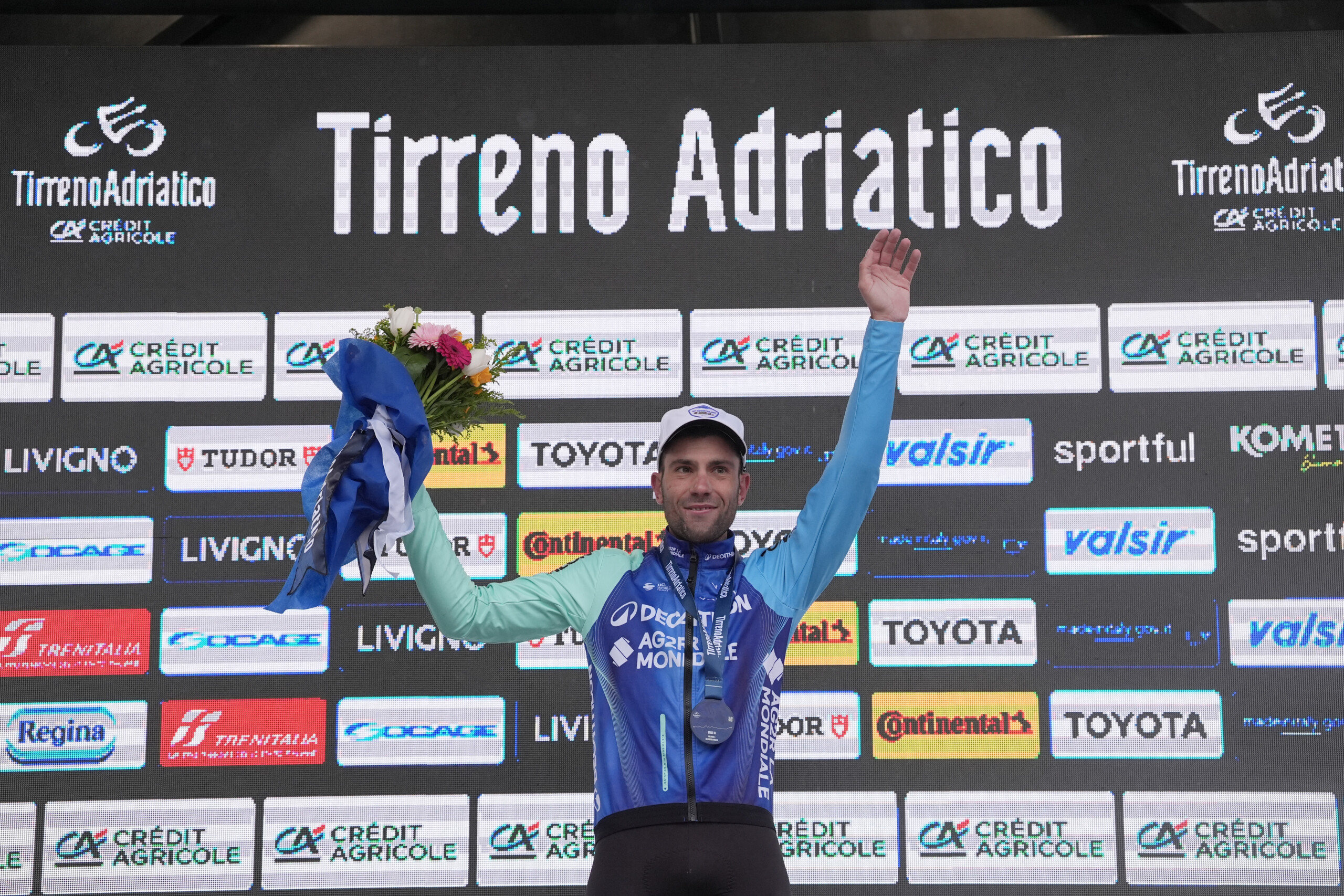 Cycling: Tirreno-Adriatico, Vendrame wins third stage, Ganna remains leader Cycling: Tirreno-Adriatico, Vendrame wins third stage, Ganna remains leader