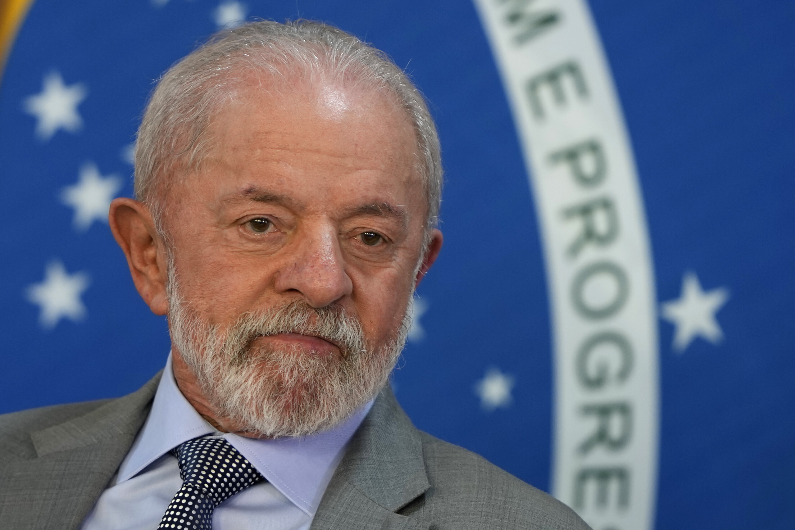Dazi, Lula: "Trump eletto per governare Usa, non per essere imperatore mondo" Dazi, Lula: "Trump eletto per governare Usa, non per essere imperatore mondo"
