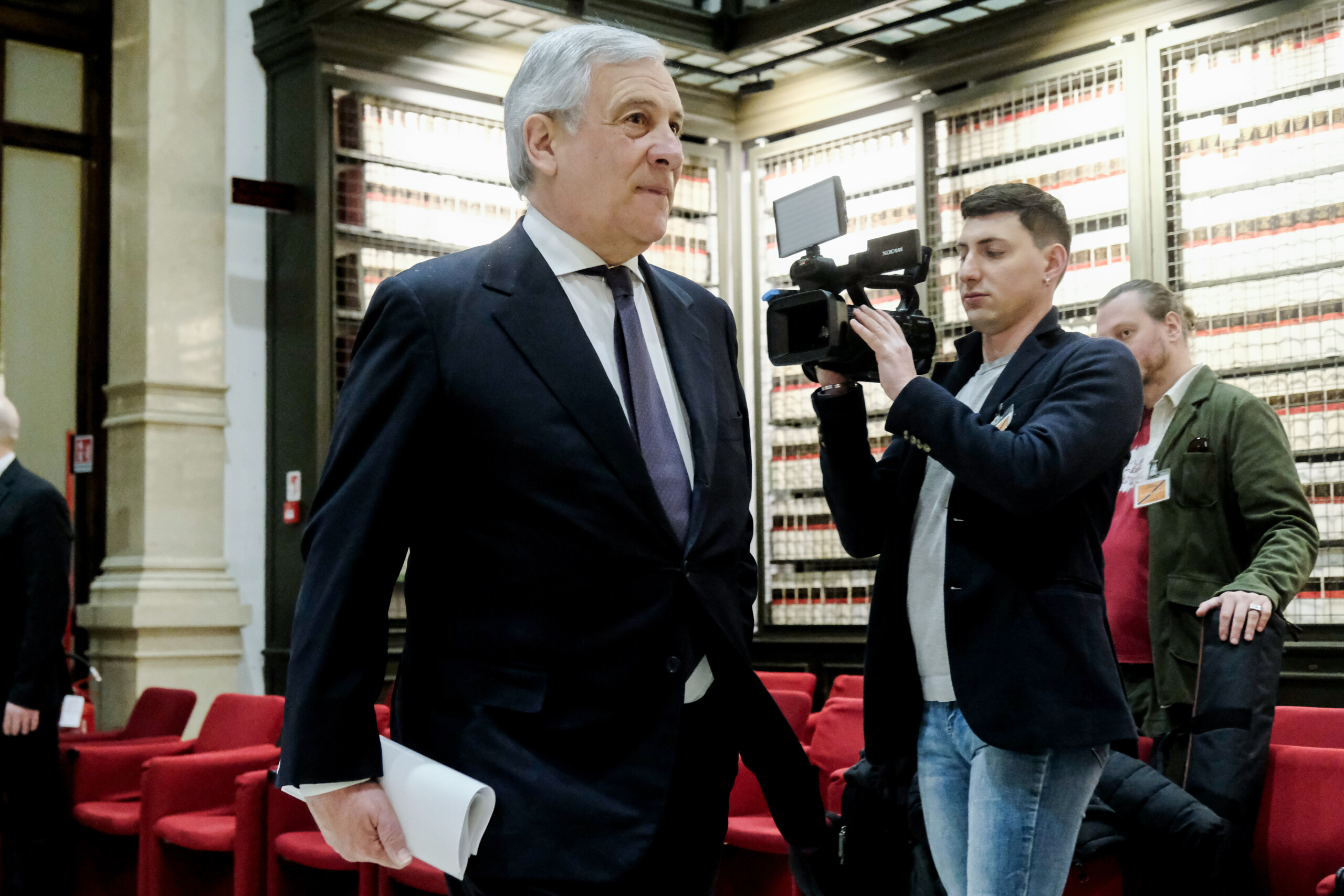Duties, Tajani: ‘Avoid reacting with chain reactions, negotiate to halve them’