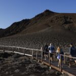 Earthquakes, Galápagos tourist sites temporarily closed due to tsunami alert