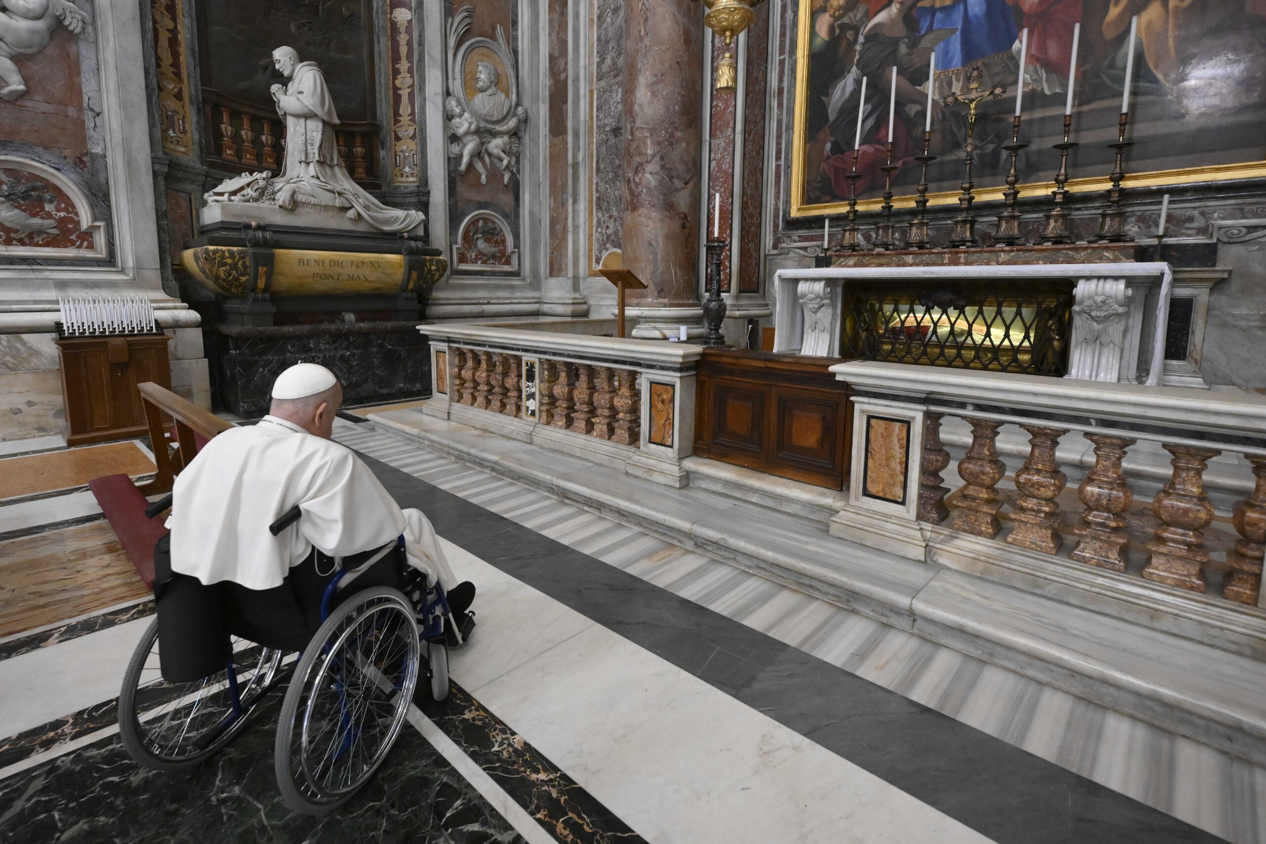 Easter: Pope at Regina Coeli tomorrow