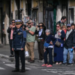 Easter, thousands of faithful gather in the Vatican for Sunday Mass