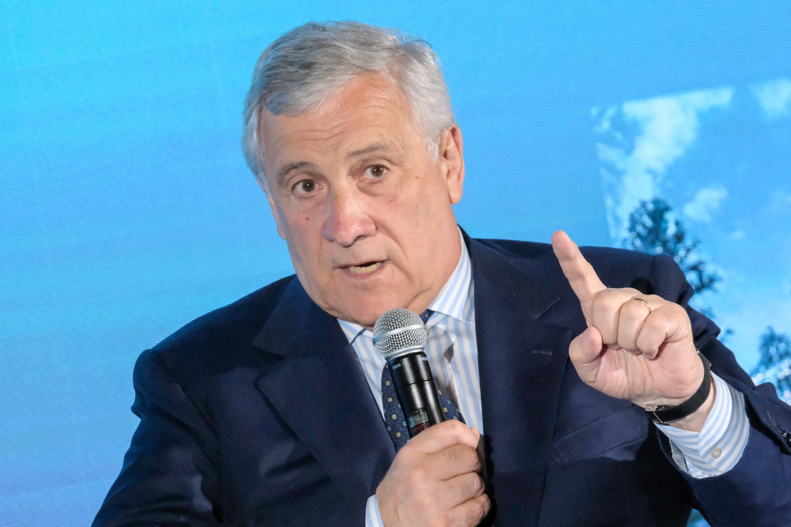 EU, Tajani: "Common industrial policy and deregulation" EU, Tajani: "Common industrial policy and deregulation"