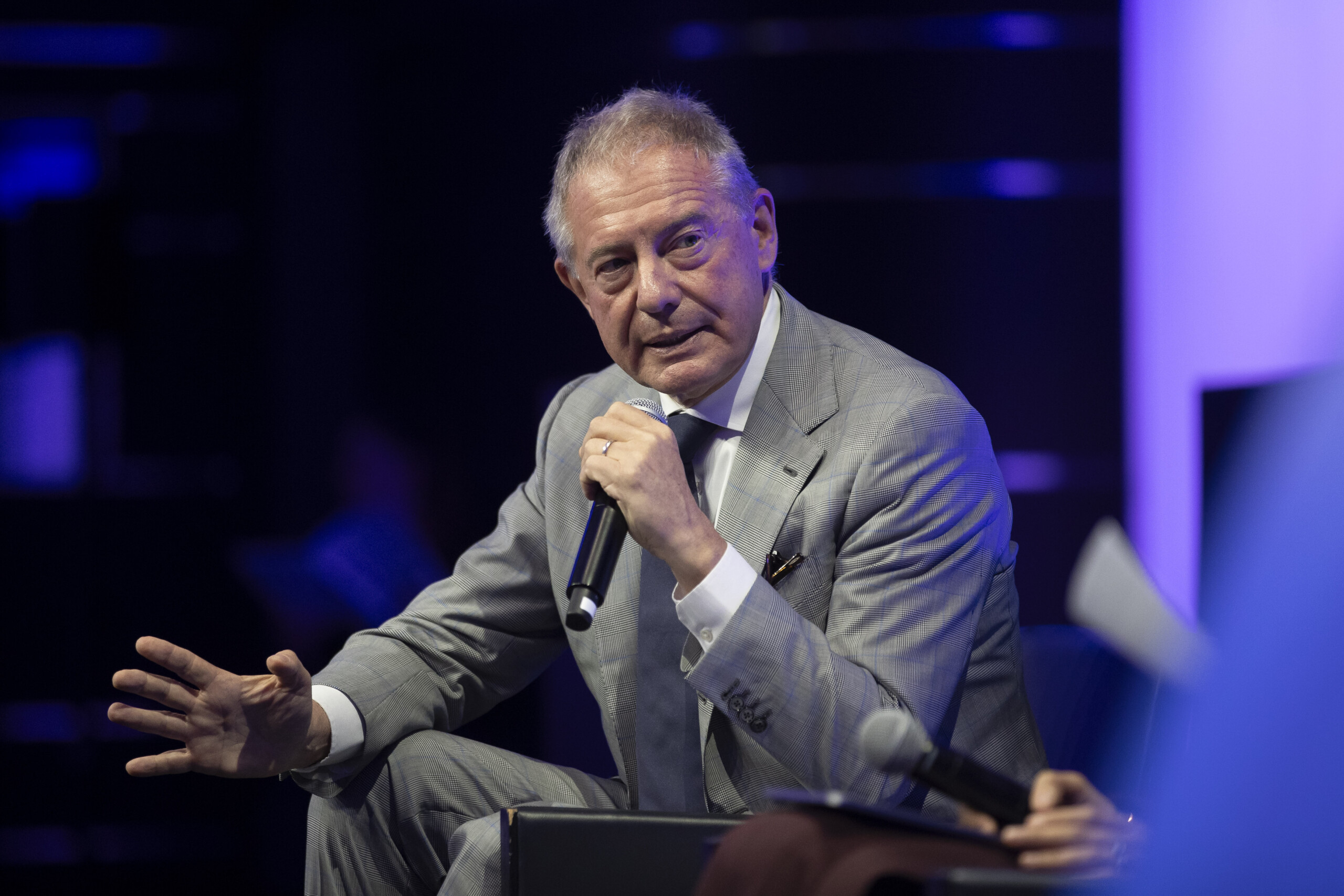 Ex Ilva, Urso: ‘Negotiations with Azerbaijan continue, industrial plan to be readjusted’ Ex Ilva, Urso: ‘Negotiations with Azerbaijan continue, industrial plan to be readjusted’