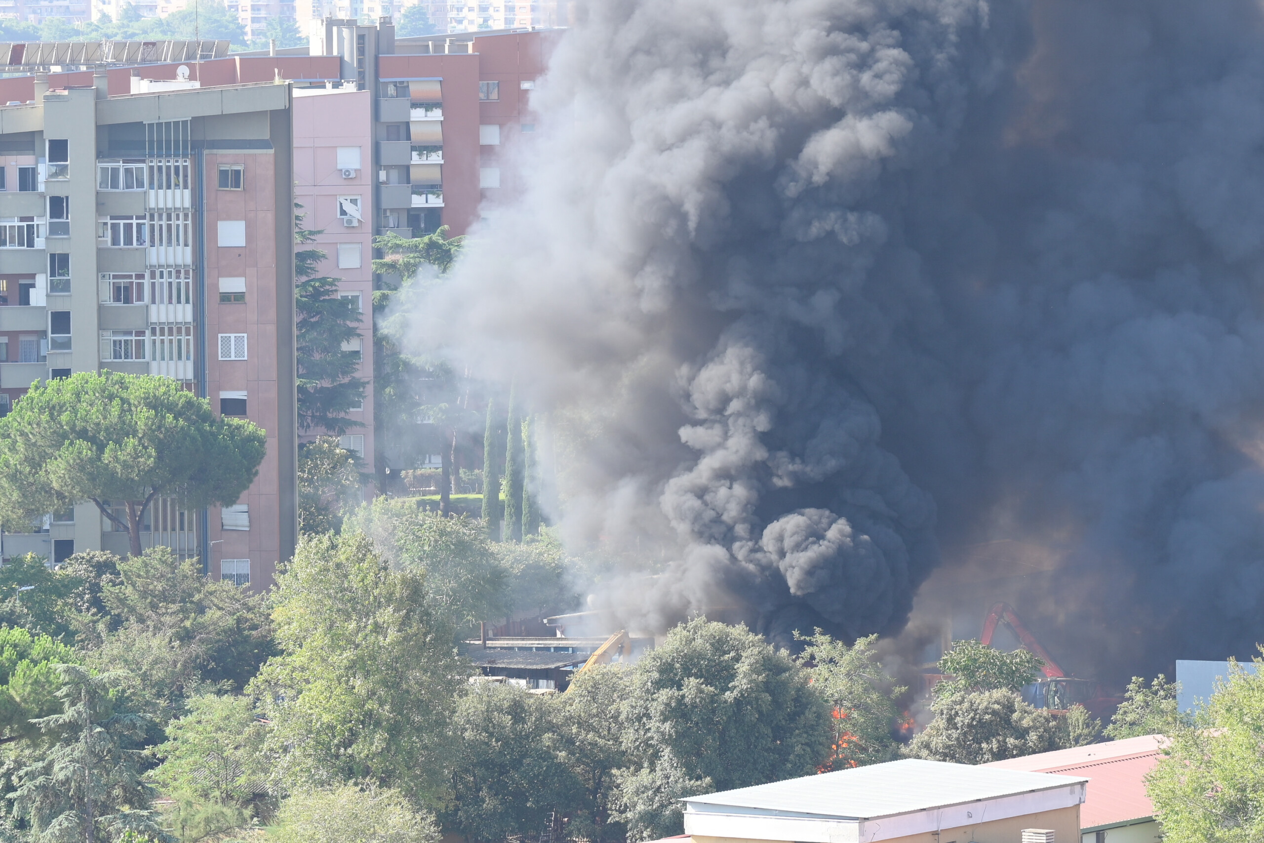 Explosion in Rome: 50 evacuated and 36 injured, two in critical condition