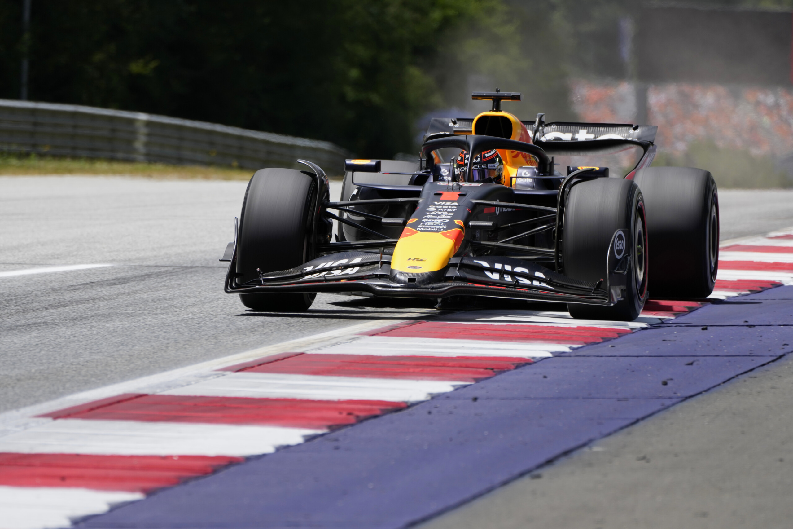 F1: Austrian Grand Prix, safety car after first lap, Verstappen and Antonelli out F1: Austrian Grand Prix, safety car after first lap, Verstappen and Antonelli out