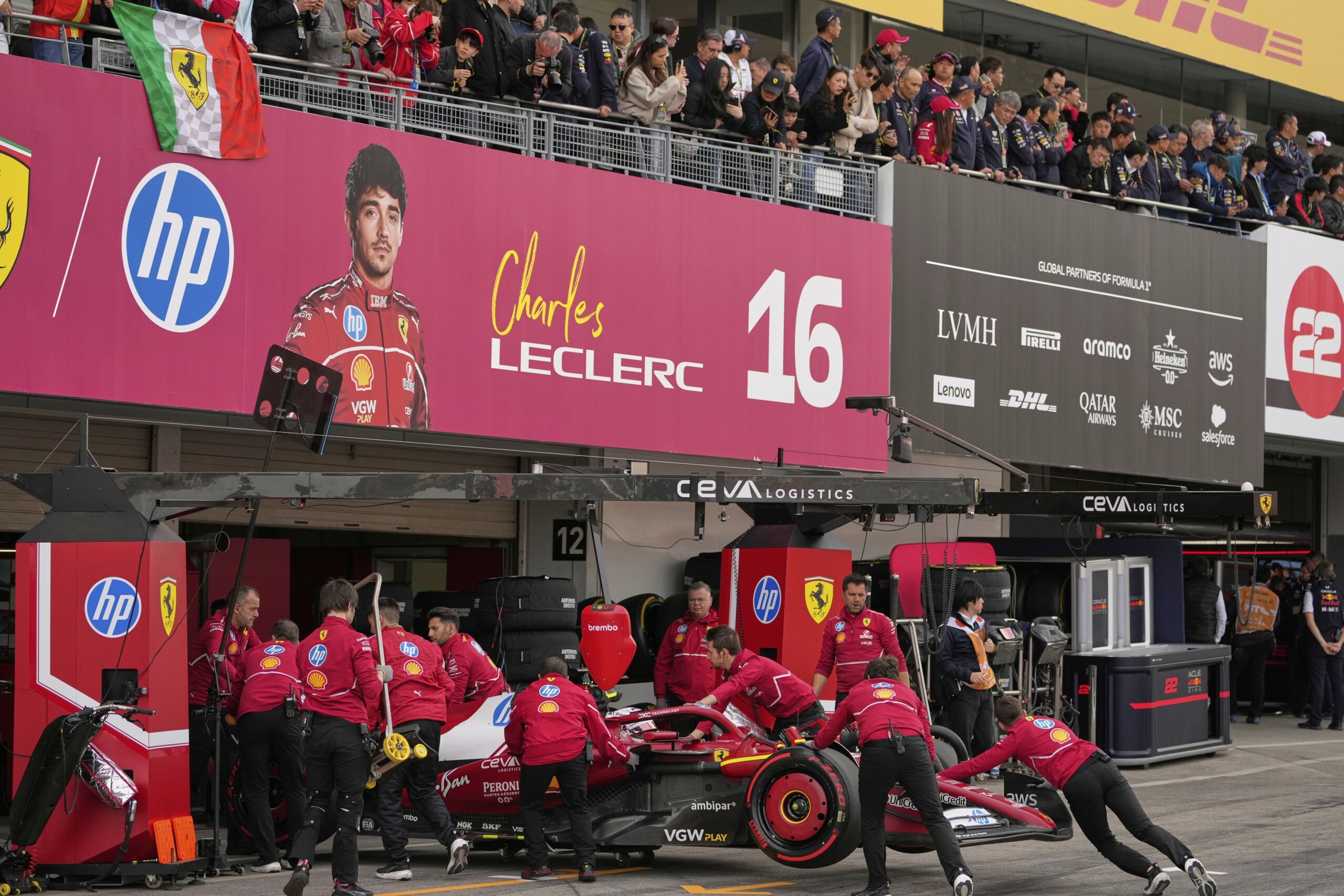 F1, Leclerc: ‘Disappointed but not surprised, learnt a lot for the race’