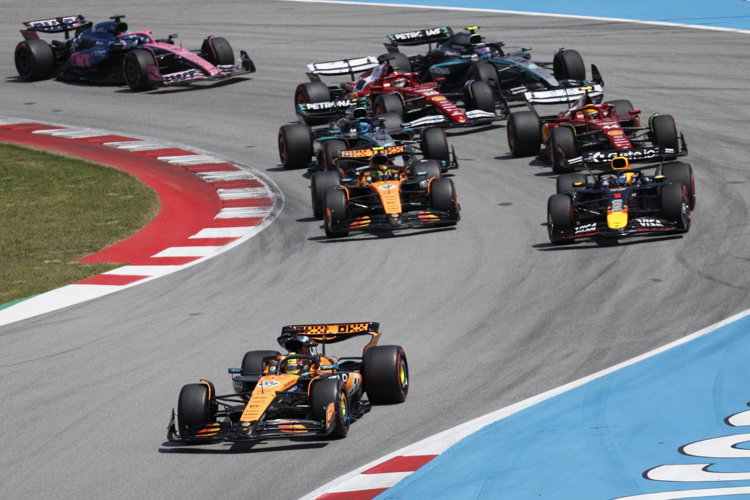 F1: Spanish GP, Piastri wins ahead of Norris, Leclerc 3rd