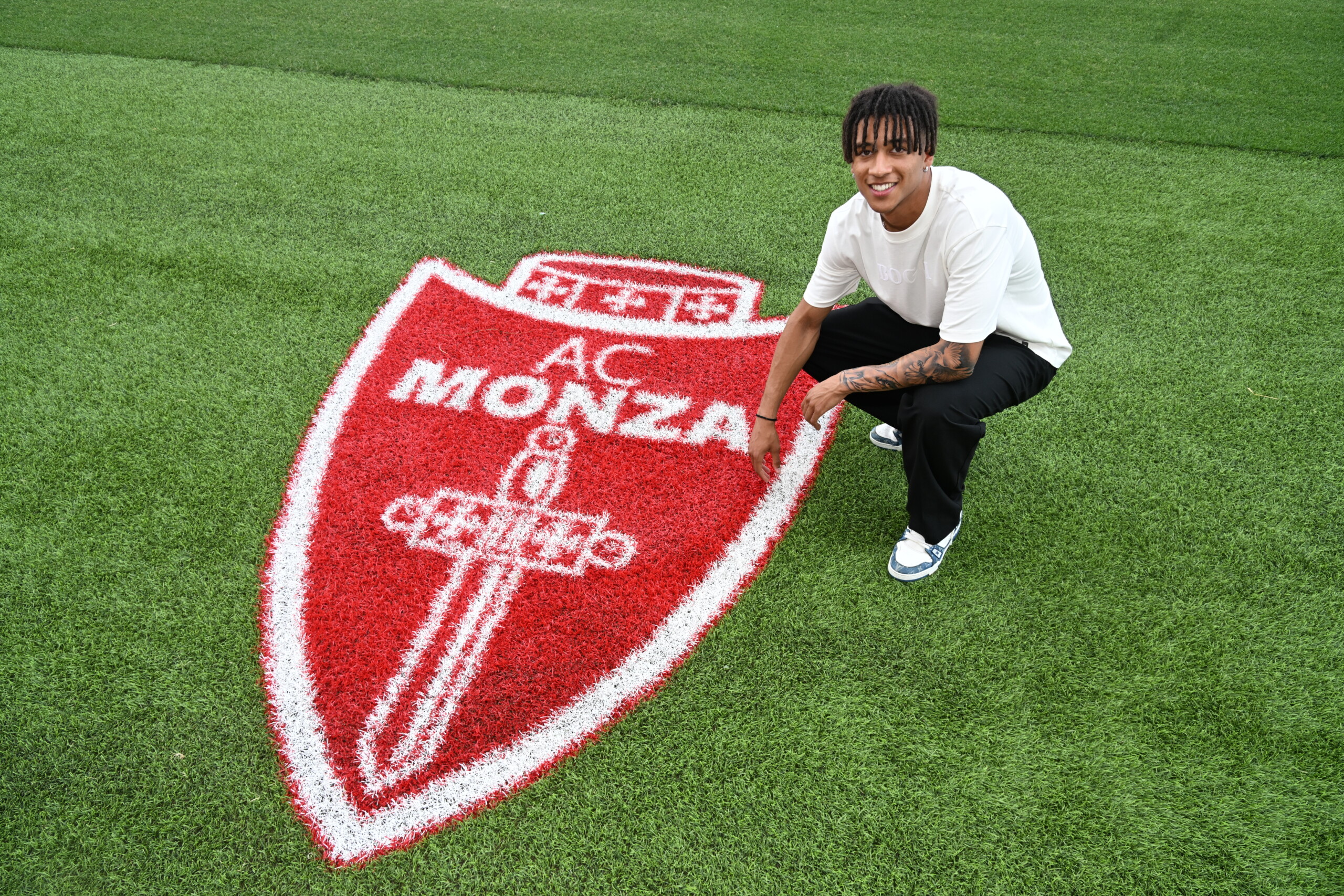 Fininvest signs agreement to sell Monza to Beckett Layne Ventures fund