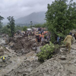 Floods: over 200 dead in India and Pakistan