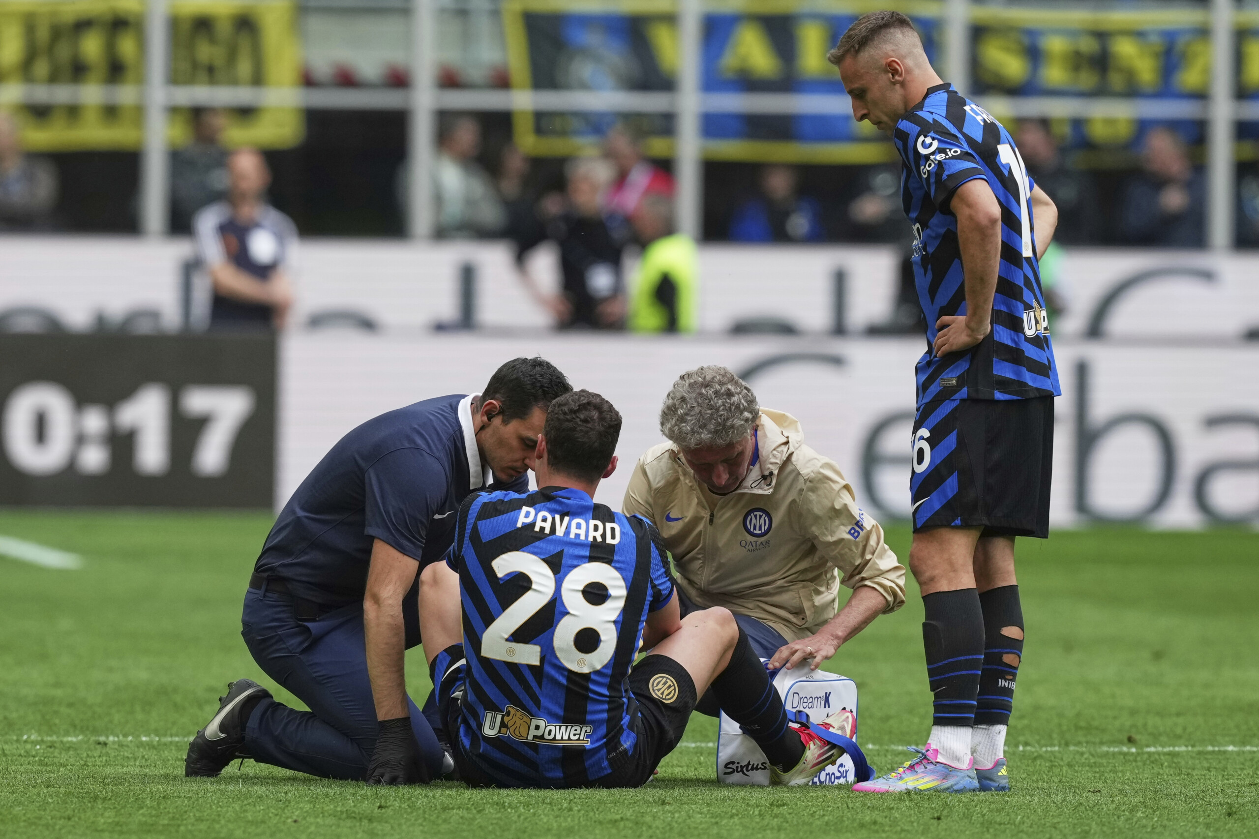Football: Ankle Sprain, Pavard to Miss Barcelona-Inter