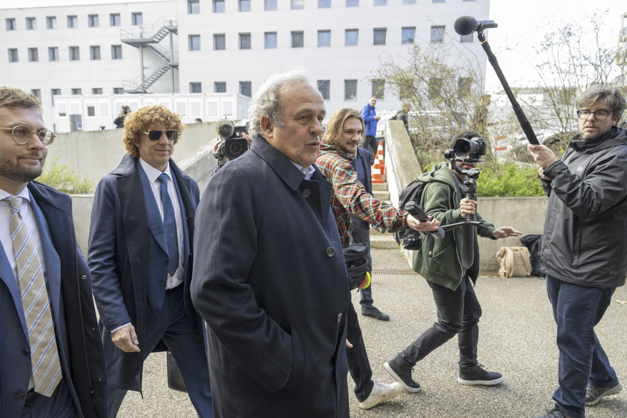 Football: Blatter and Platini acquitted of fraud charges on appeal