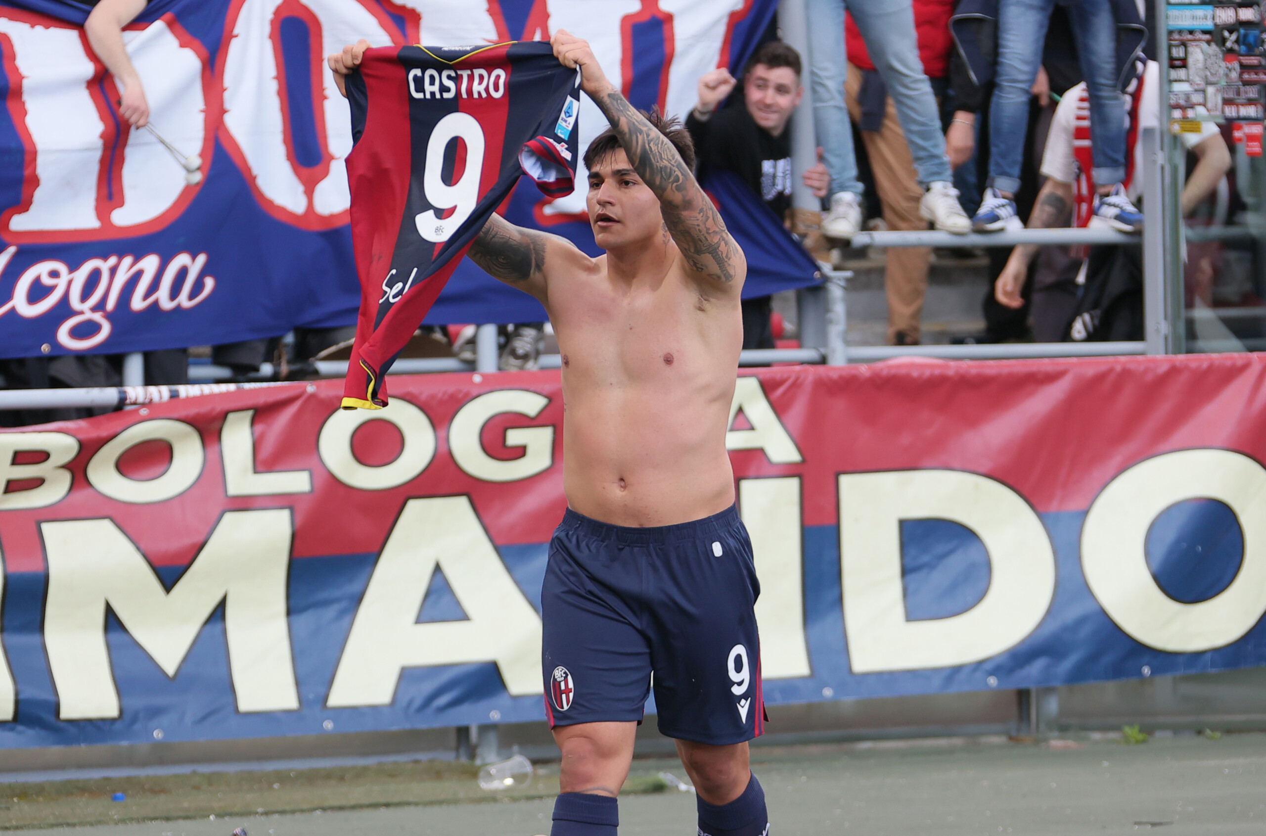 Football: Bologna, blunt force trauma to the foot, investigations for Castro