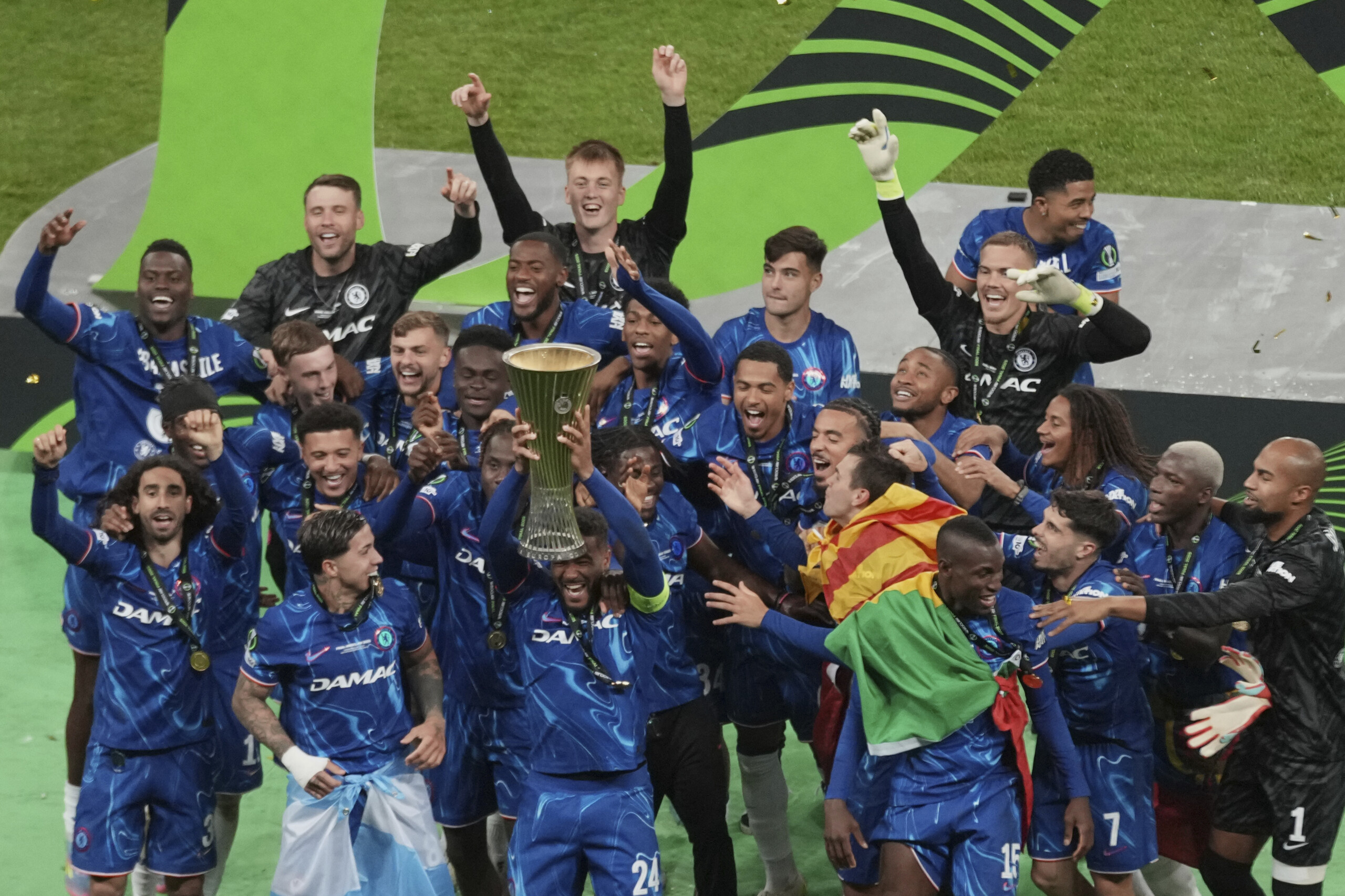 Football: Chelsea triumphs in the Conference League. Real Betis defeated 4–1 Football: Chelsea triumphs in the Conference League. Real Betis defeated 4–1