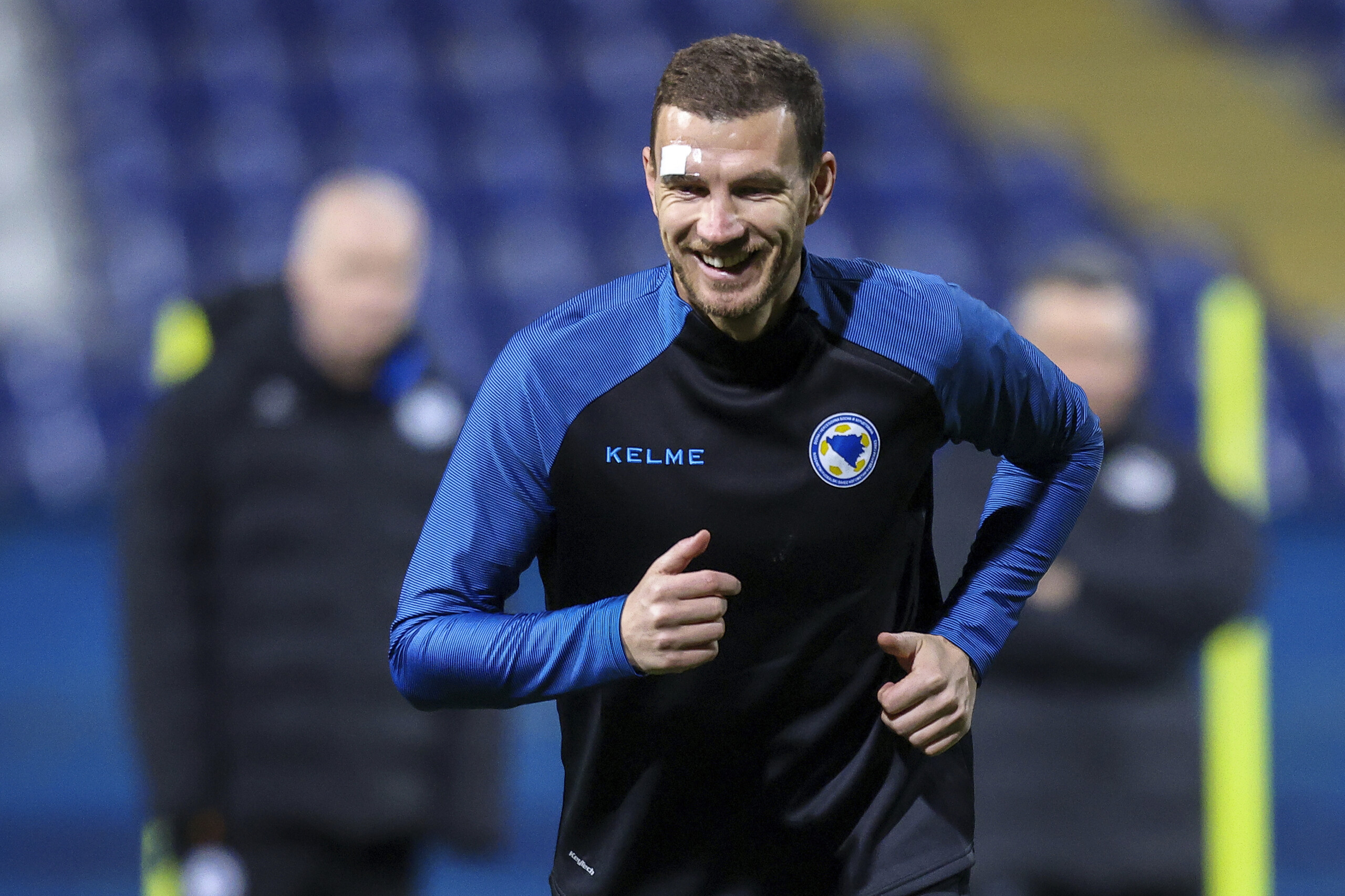 Football, Dzeko: ‘I will give my all to help Fiorentina grow’
