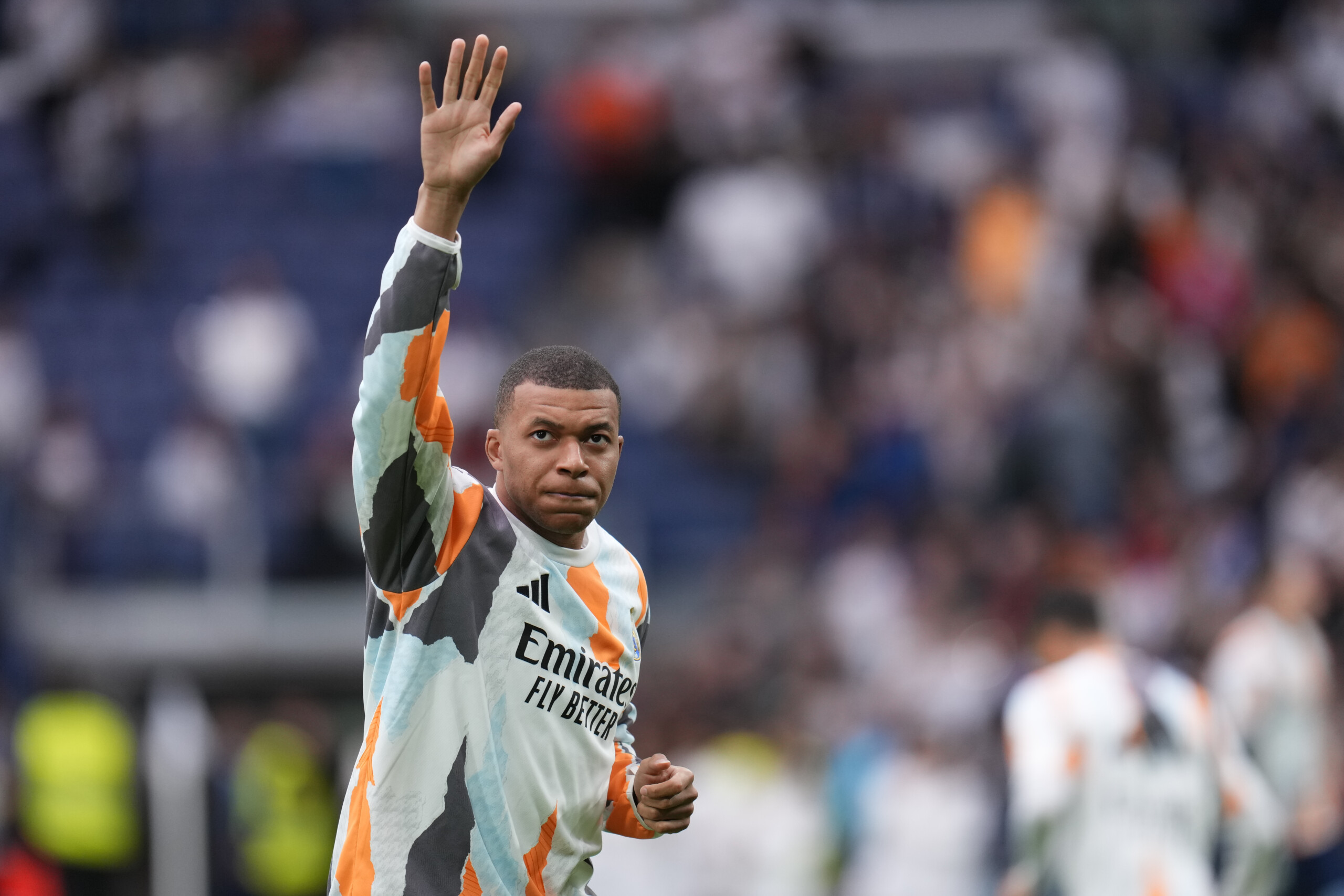 Football: €55 Million Frozen from PSG Account for Unpaid Wages to Mbappé