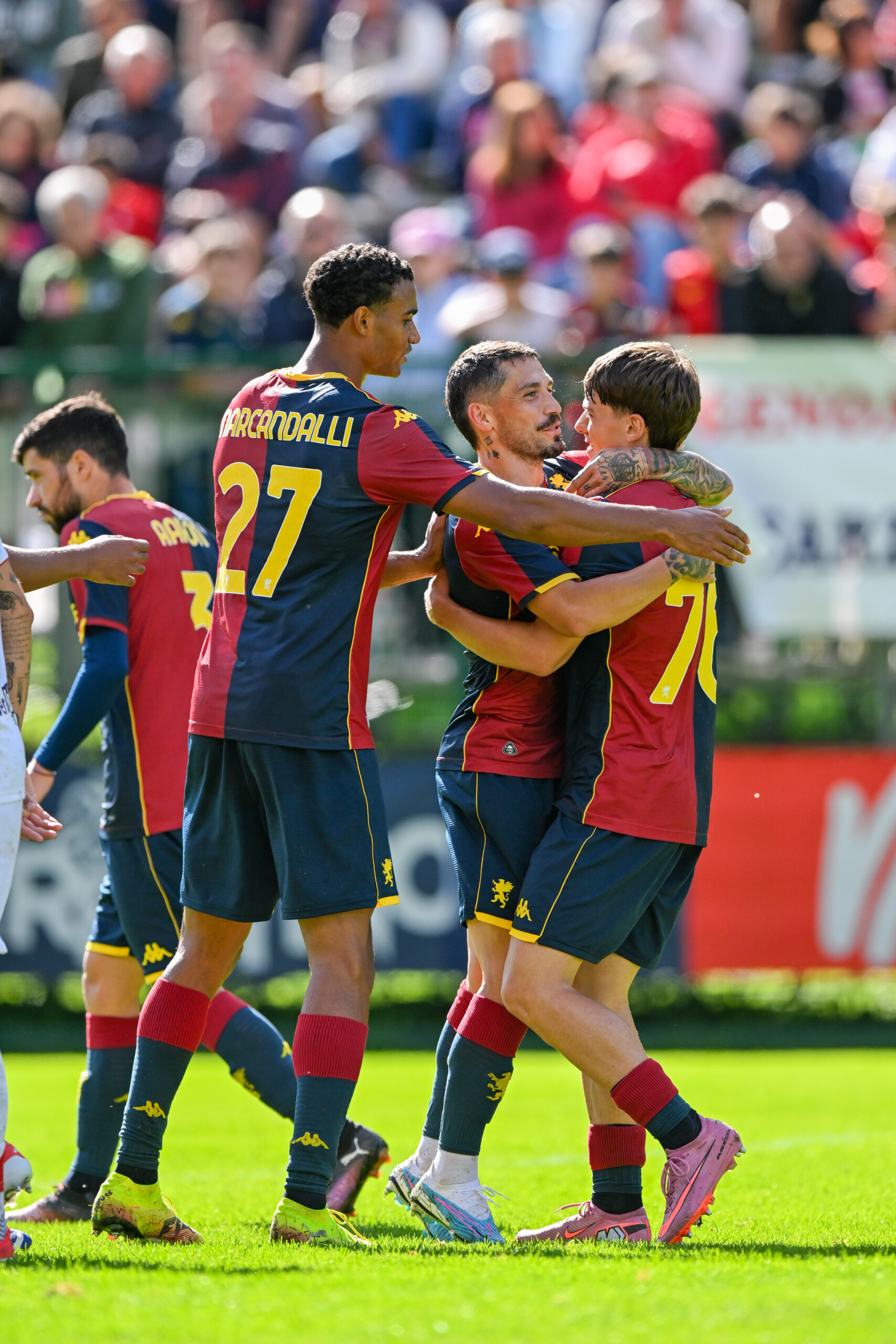 Football: Genoa wins in Spain, beating Villarreal 3-1 Football: Genoa wins in Spain, beating Villarreal 3-1