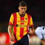 Football: Joan Gonzalez announces his retirement at 23. Lecce bids farewell: ‘A true gentleman’