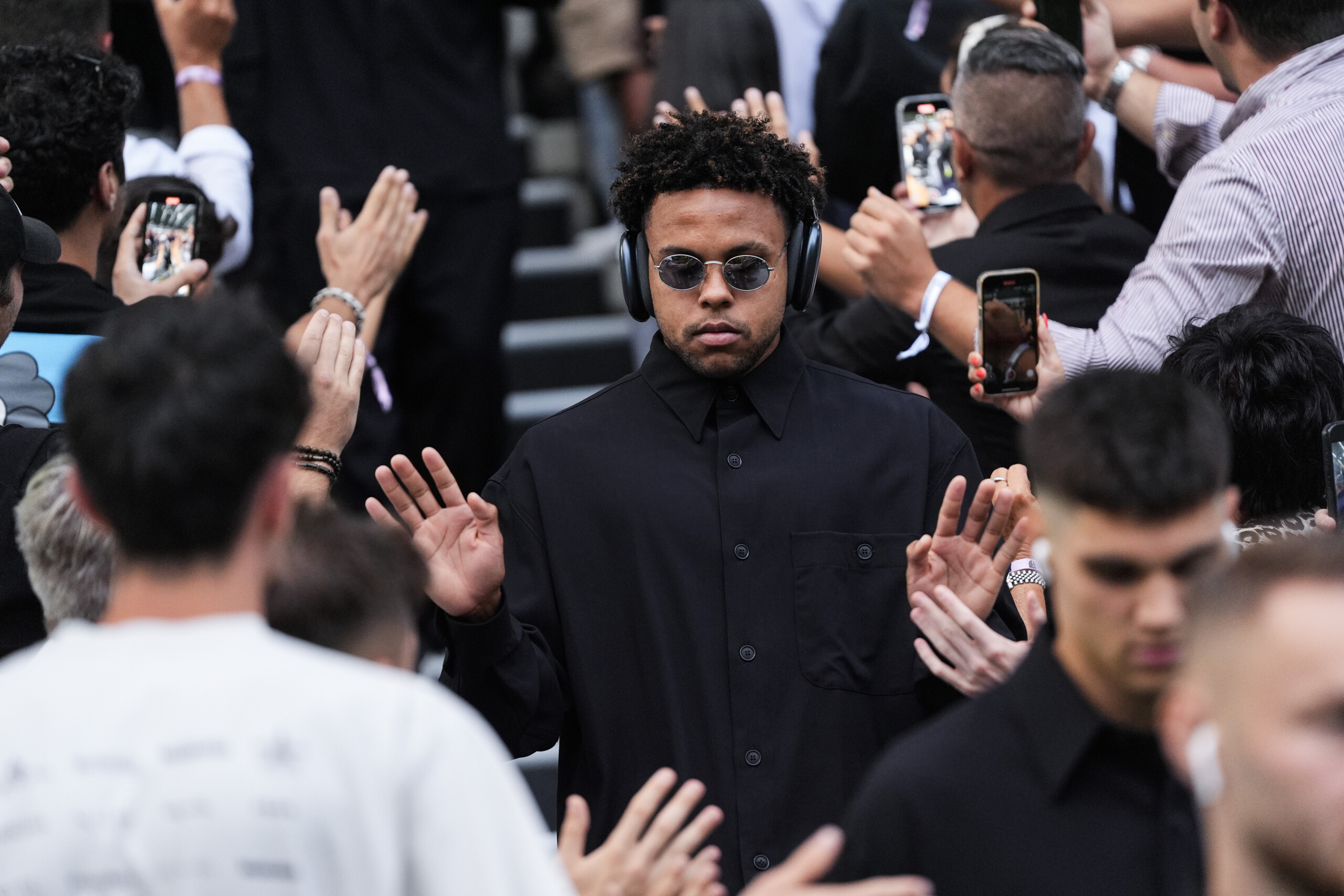 Football: Juventus reports racist abuse against McKennie
