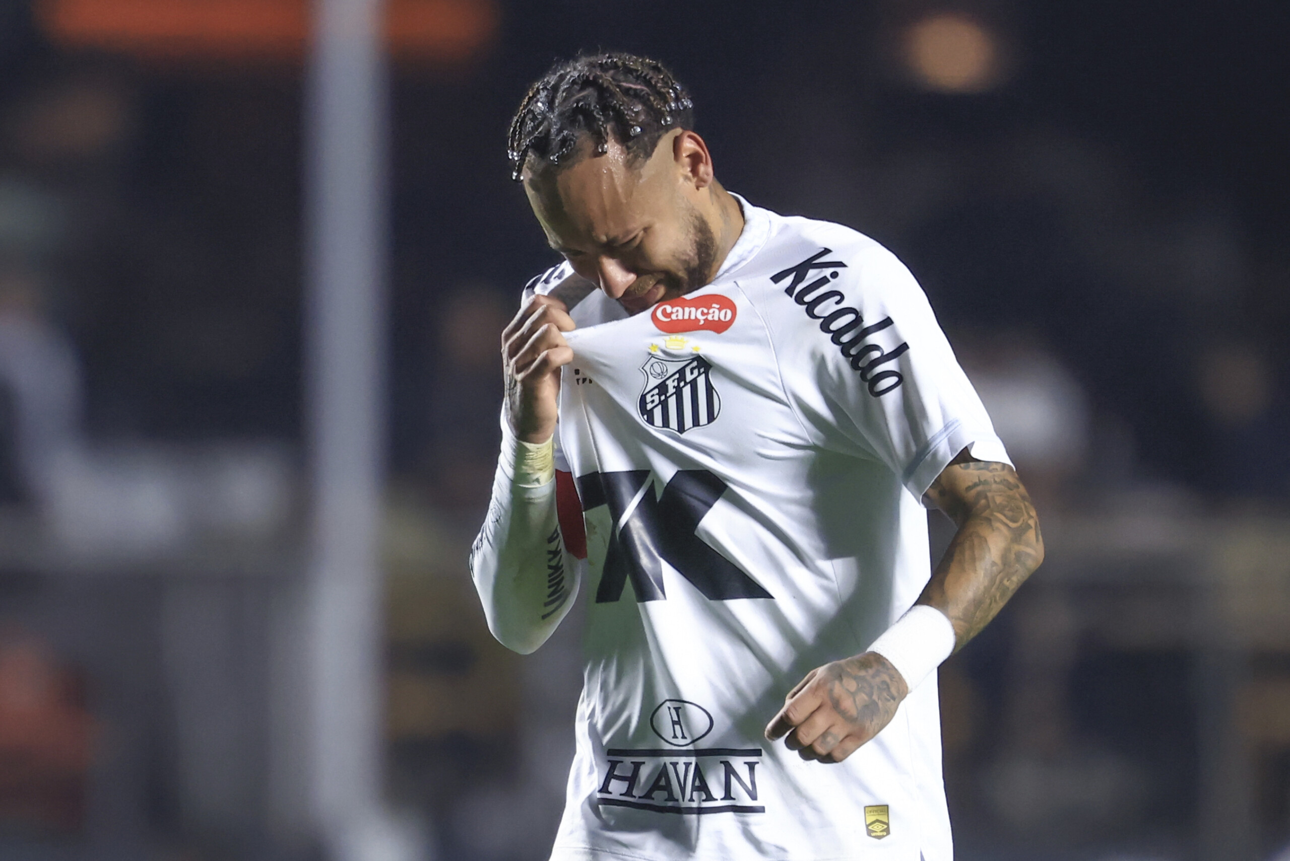 Football: Neymar in tears after 6-0 defeat against Vasco da Gama: ‘A disgrace’